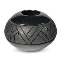 Linda Tafoya Sanchez (Santa Clara-Ohkay Owingeh, b. 1962) — Micaceous Blackware Pottery jar
