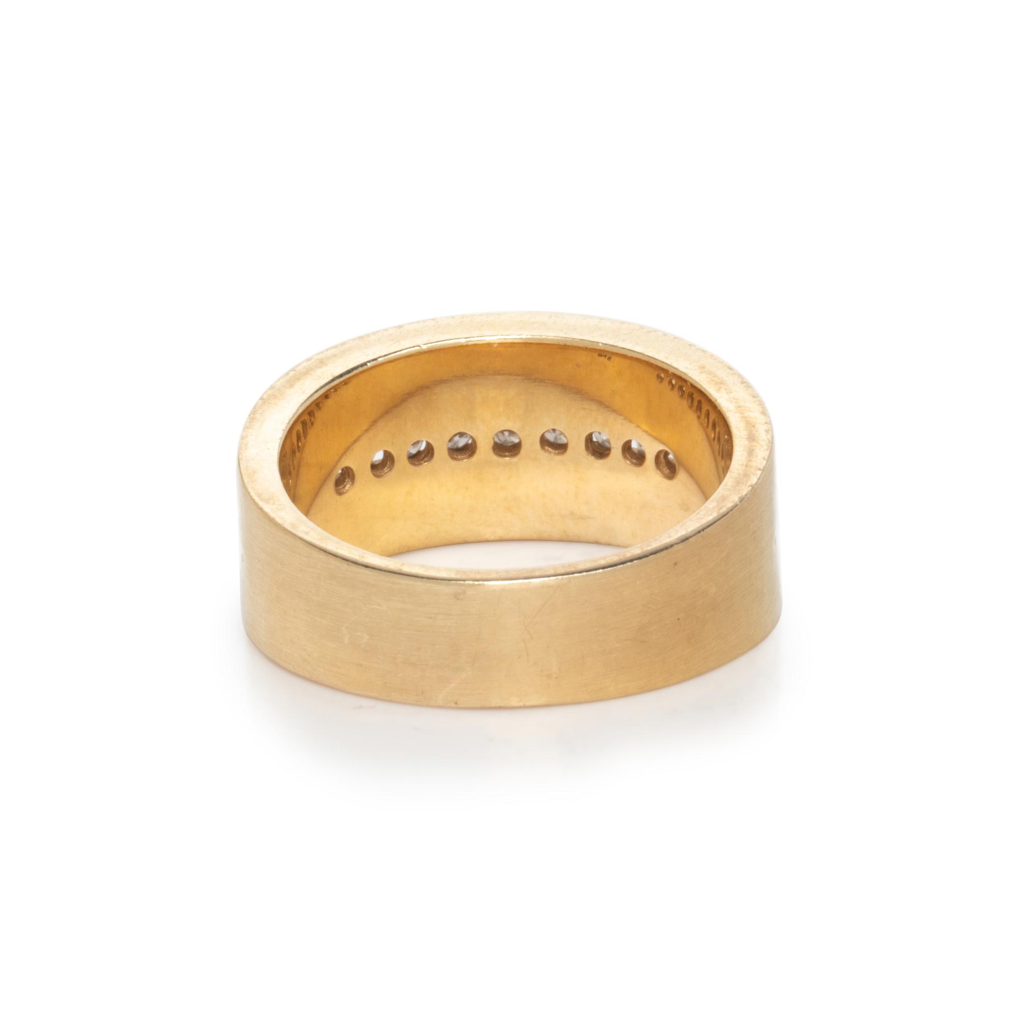 YELLOW GOLD AND DIAMOND RING