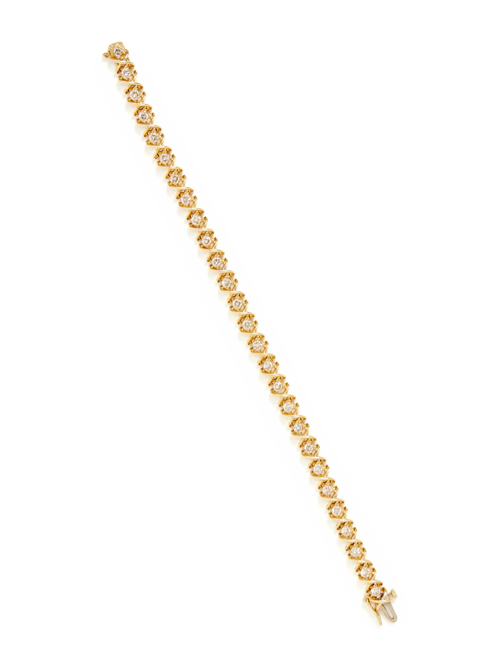 YELLOW GOLD AND DIAMOND LINE BRACELET