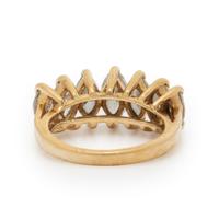 DIAMOND AND YELLOW GOLD RING