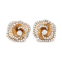 YELLOW GOLD AND DIAMOND EARCLIPS