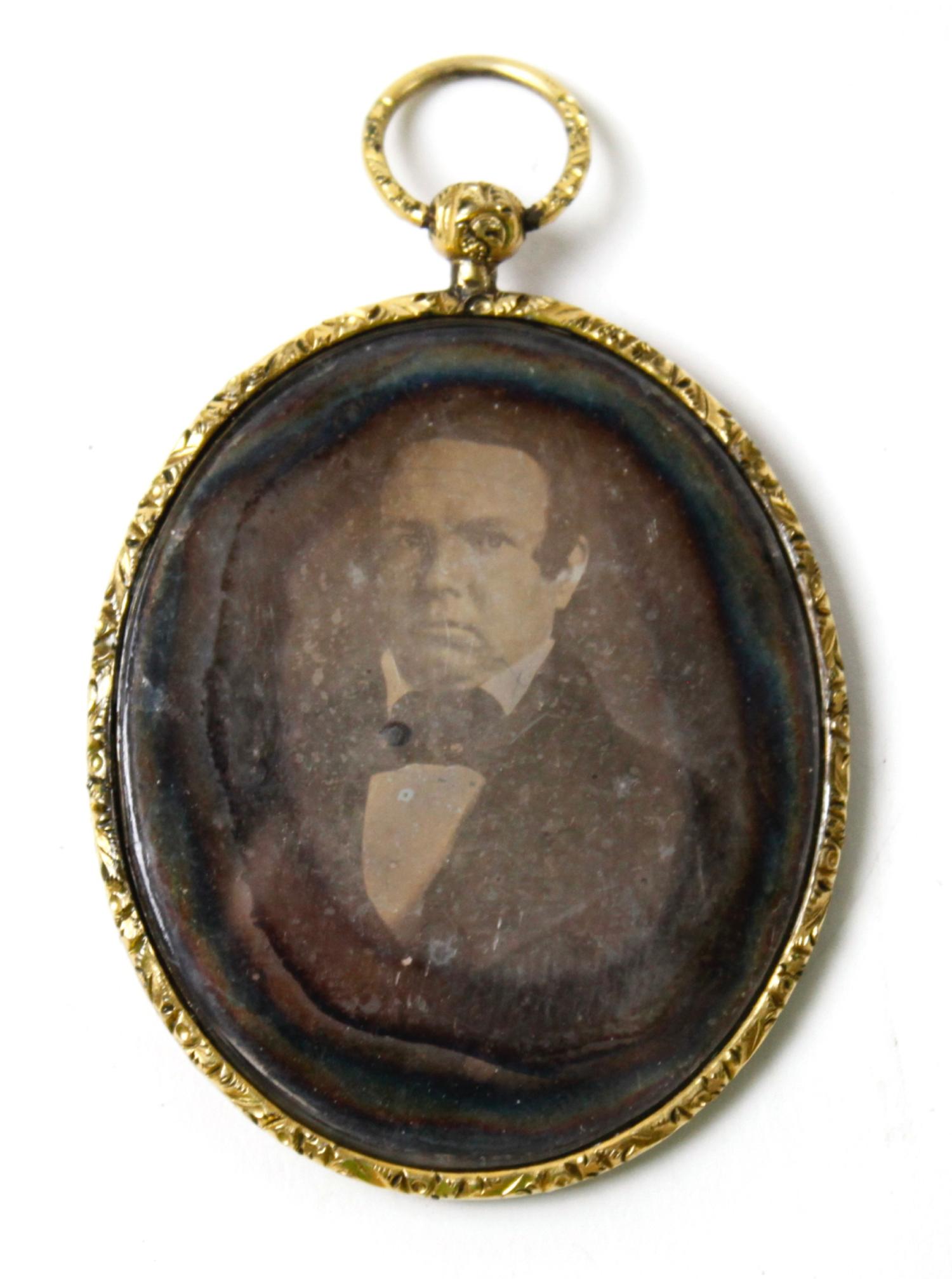 [Daguerreotypes] Pair of Daguerreian Lockets on Chain
