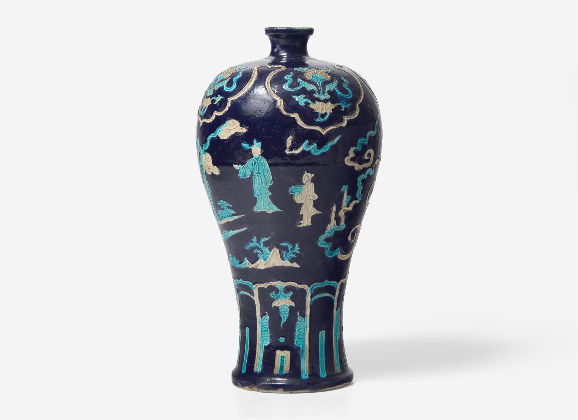 A Chinese Fahua 'Figural' Vase, Meiping