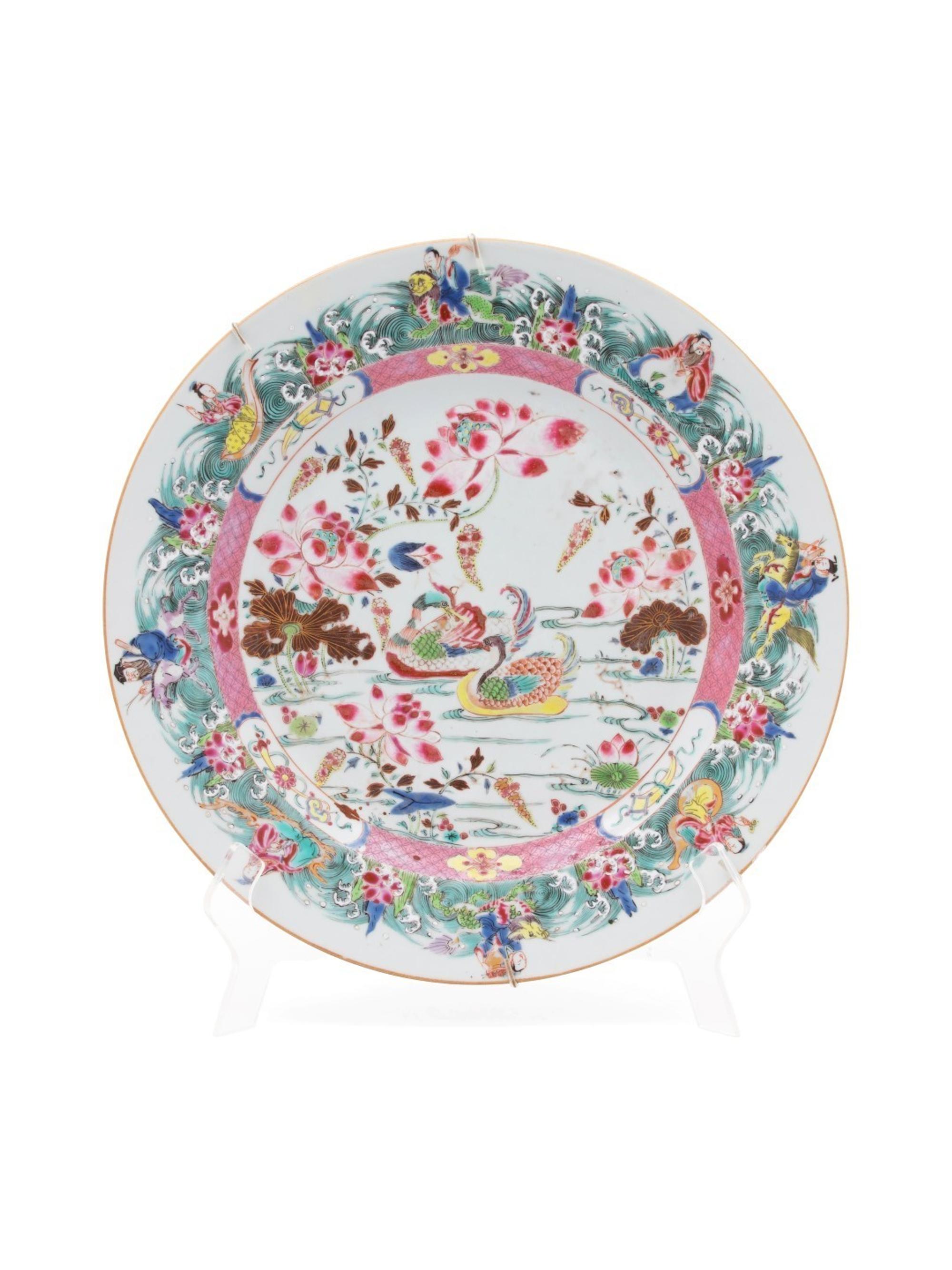 A Famille Rose Porcelain Charger