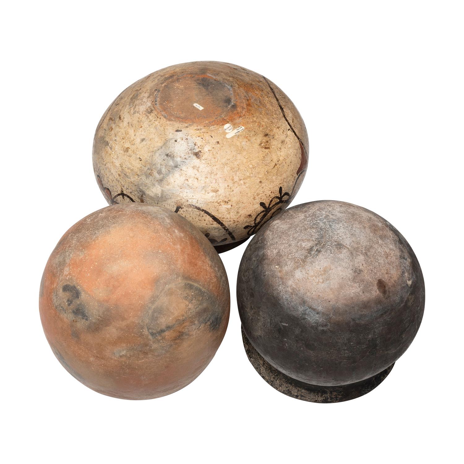 Pair of Utilitarian Tohono O'odham Pottery Jars, PLUS