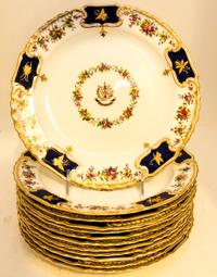 A Set of Twelve Copeland Spode Armorial Dinner Plates Diameter 9 3/4 inches.