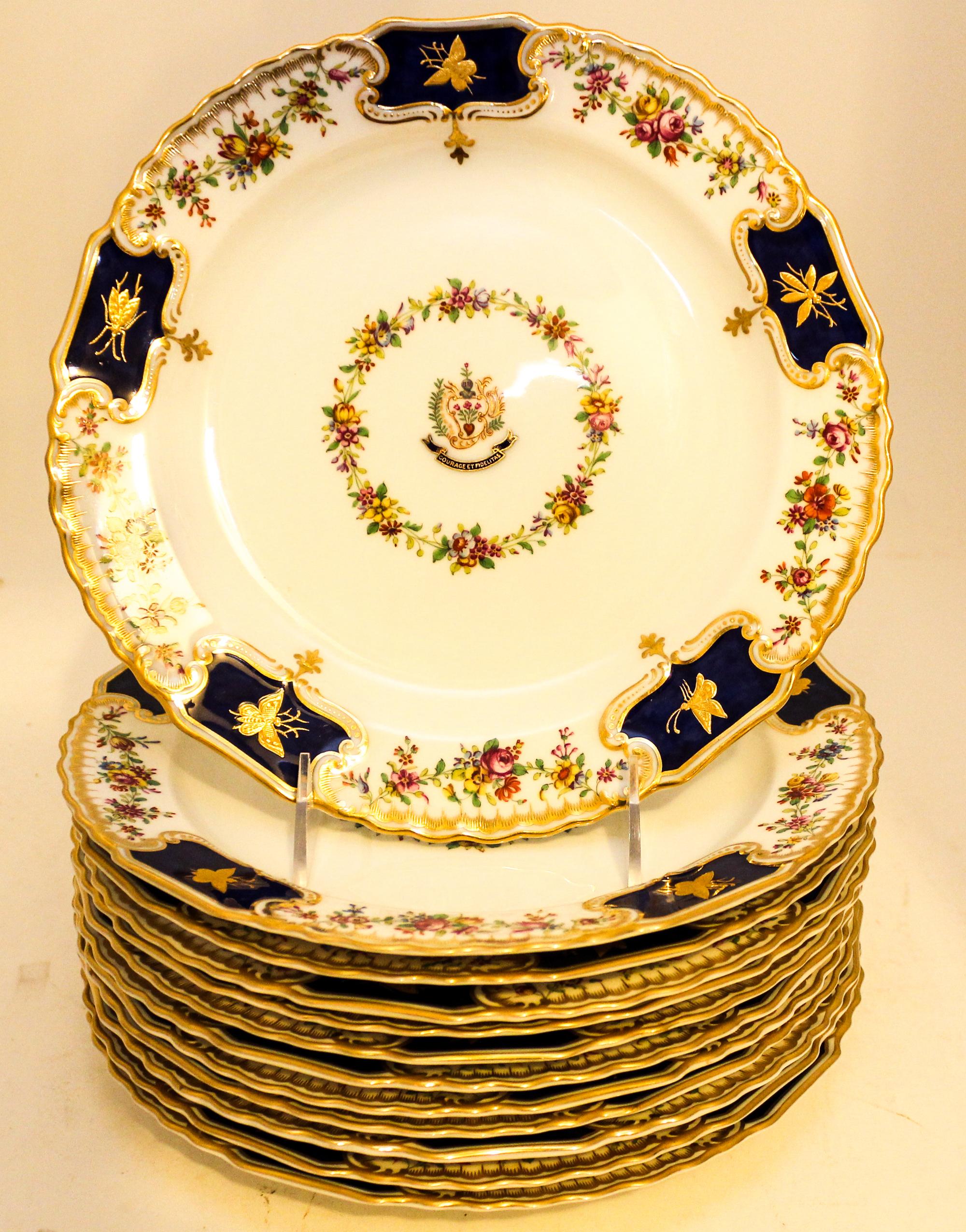 A Set of Twelve Copeland Spode Armorial Dinner Plates Diameter 9 3/4 inches.