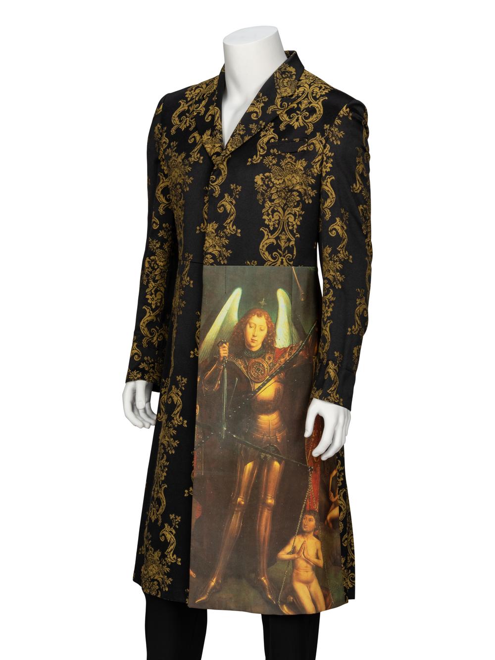 <strong>Alexander McQueen, Damask &amp; Print Coat, A/W 1997</strong>