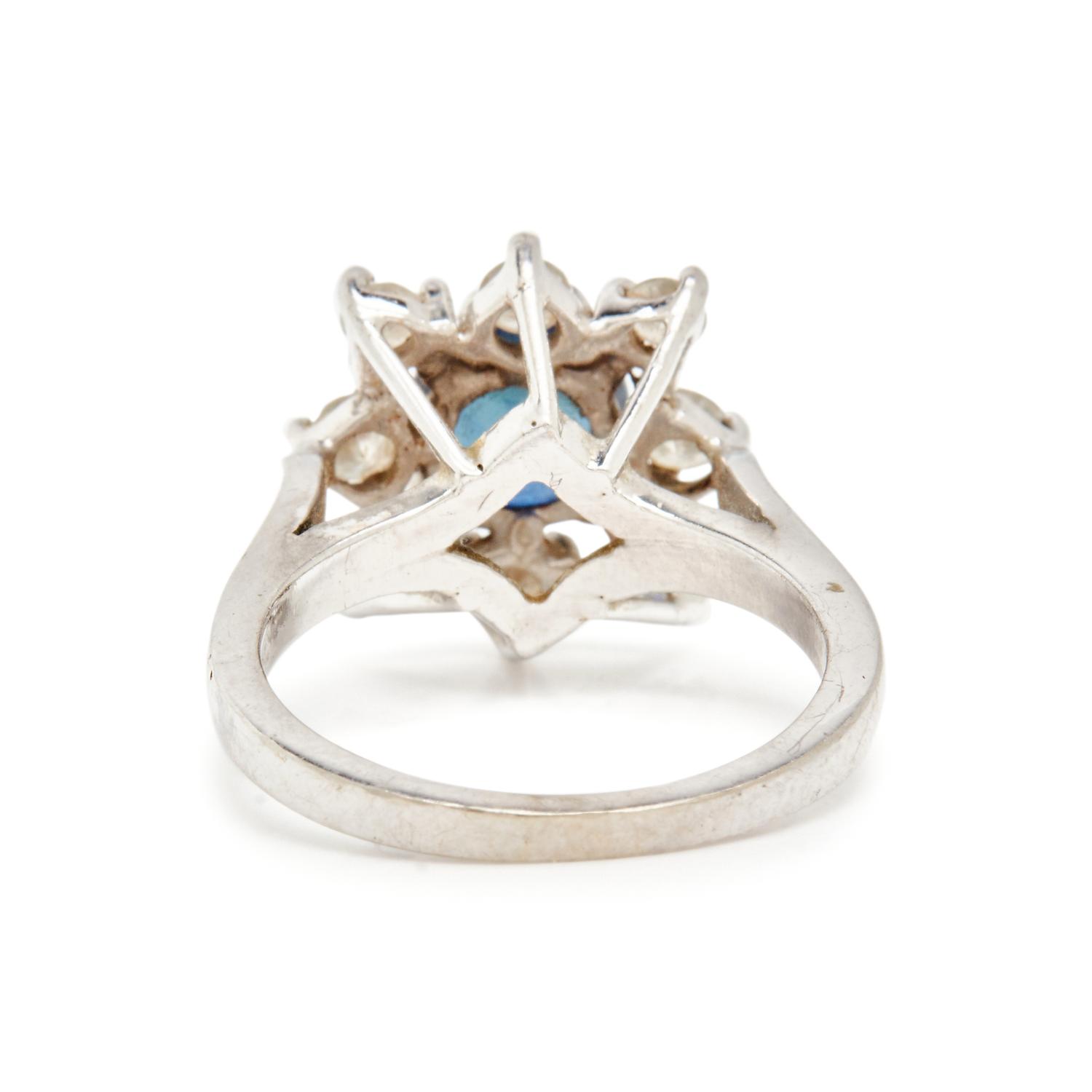 WHITE GOLD, SAPPHIRE, AND DIAMOND RING