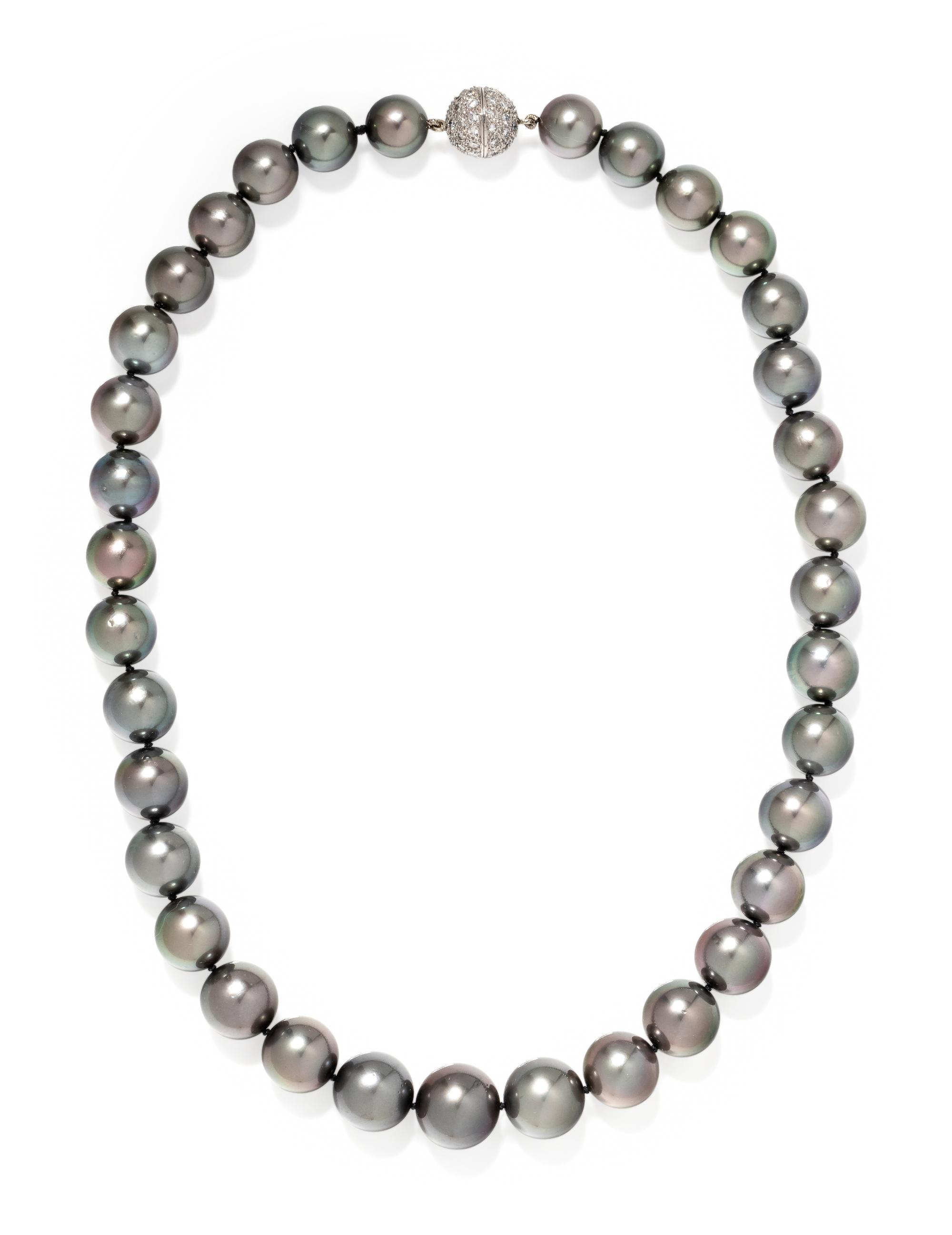 CULTURED TAHITIAN PEARL NECKLACE