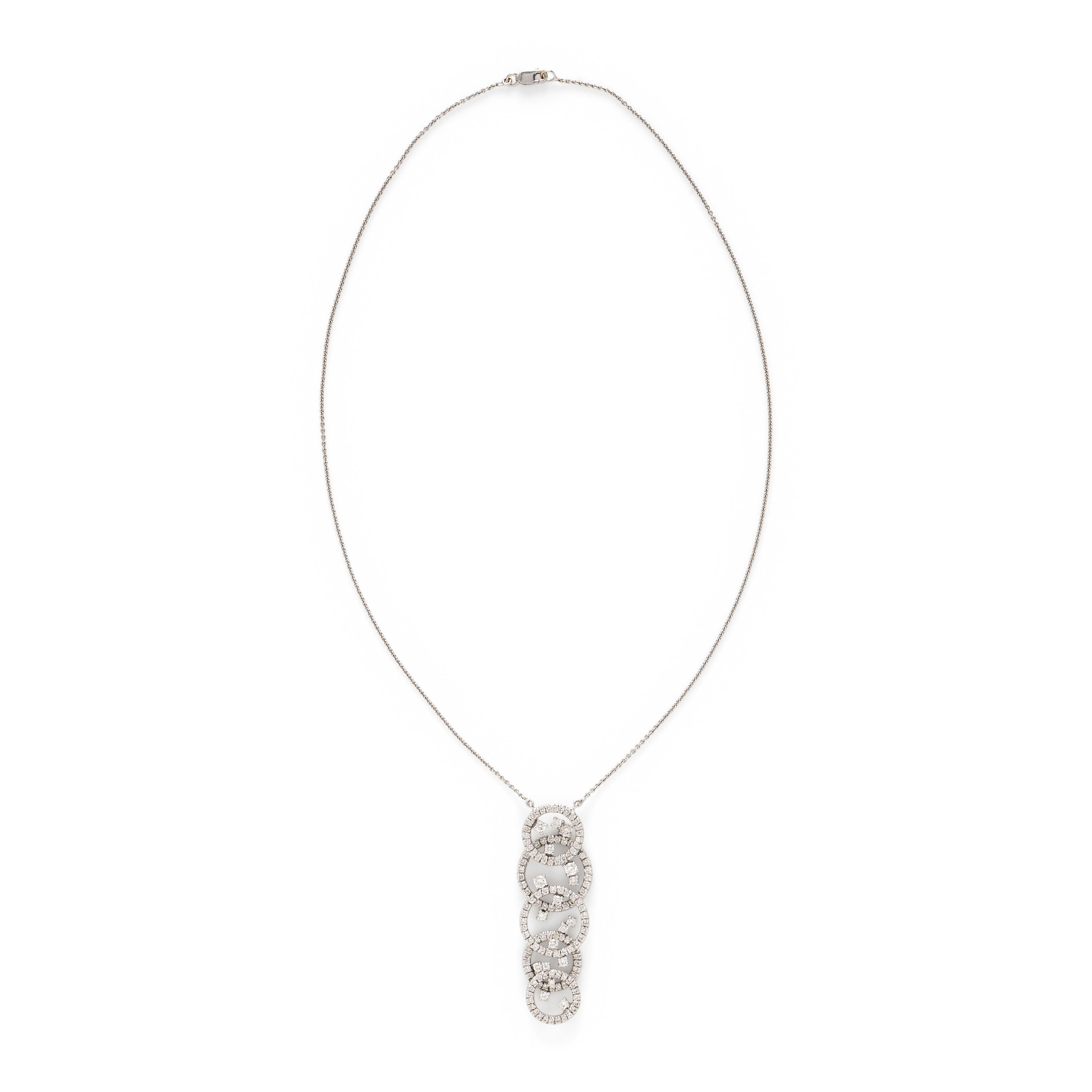 WHITE GOLD AND DIAMOND CIRCLE PENDANT NECKLACE