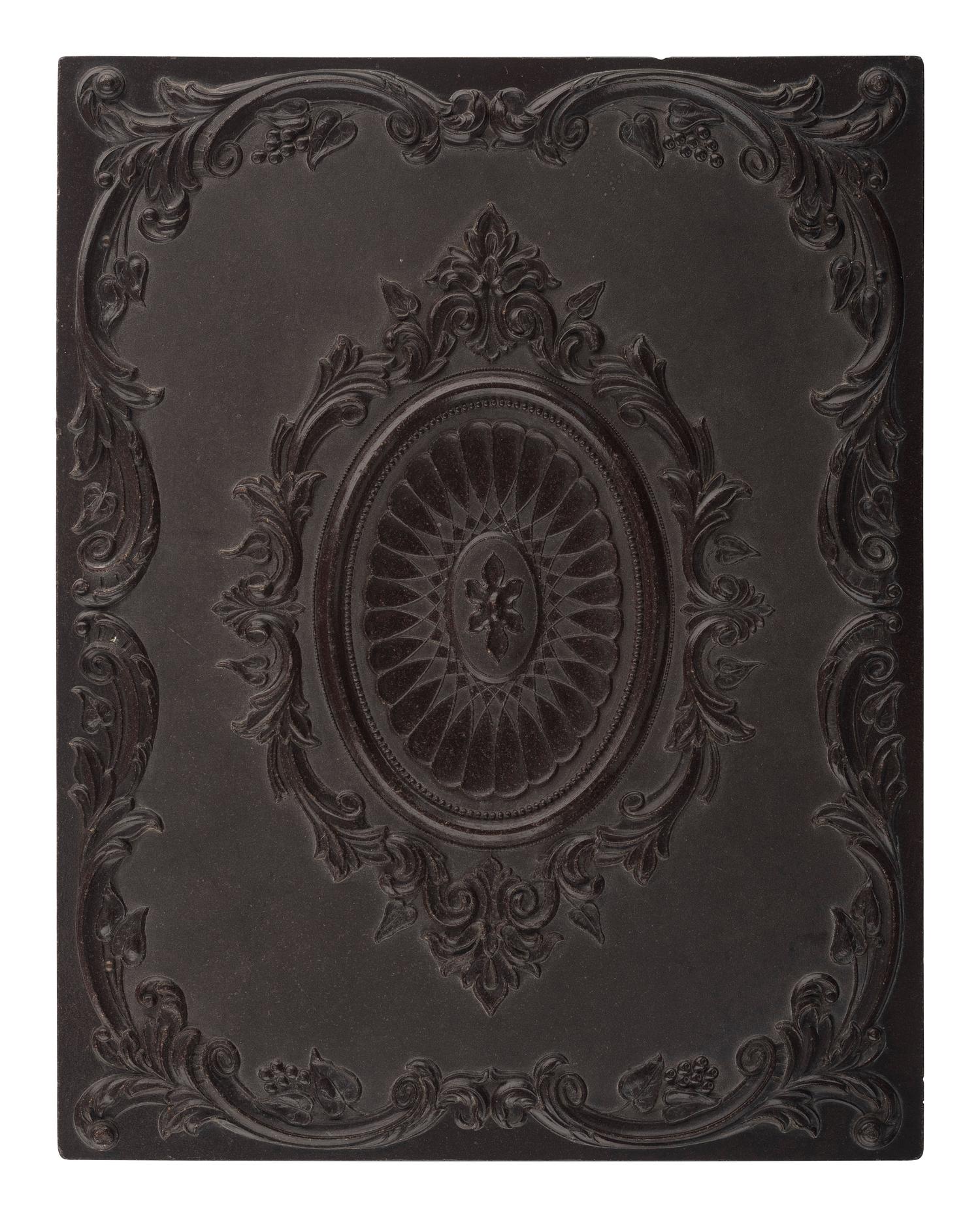 [EARLY PHOTOGRAPHY]. Very Very Rare whole plate geometric Union case, black.