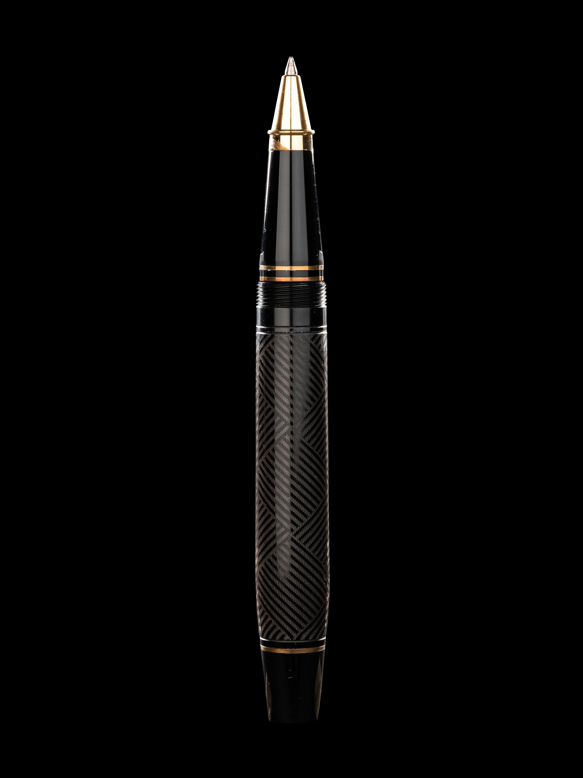 Conway Stewart: Churchill-Ebonite and Gilt Trim Limited Edition Ballpoint Pen