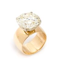 A 7.99 Carat Round Brilliant Cut Diamond, 5.90 dwts.