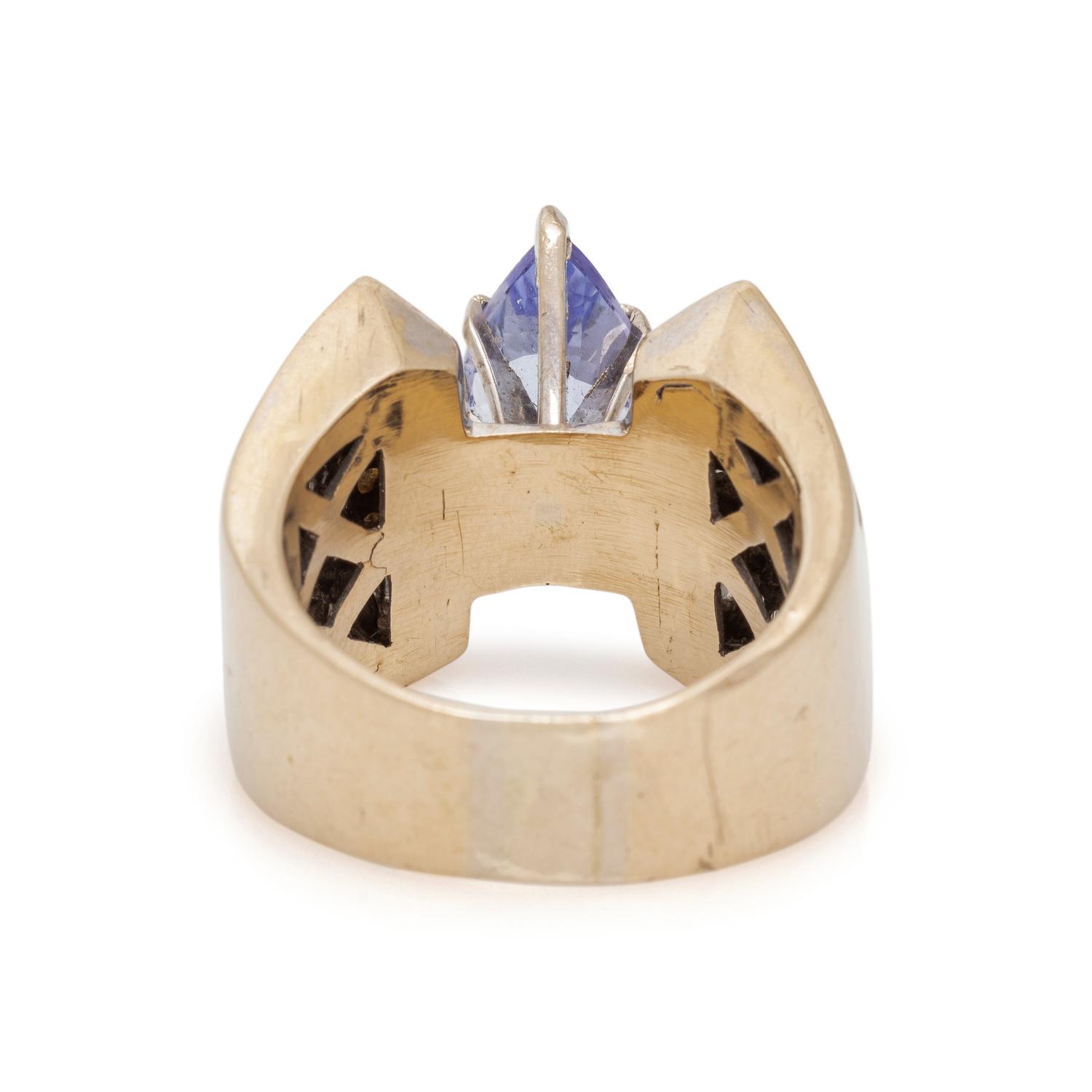 TANZANITE AND DIAMOND RING
