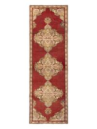 An Oushak "Corridor" Carpet