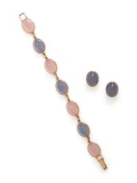 WILLIAM WILKINSON LIMITED, CHALCEDONY AND ROSE QUARTZ BRACELET AND EARRINGS