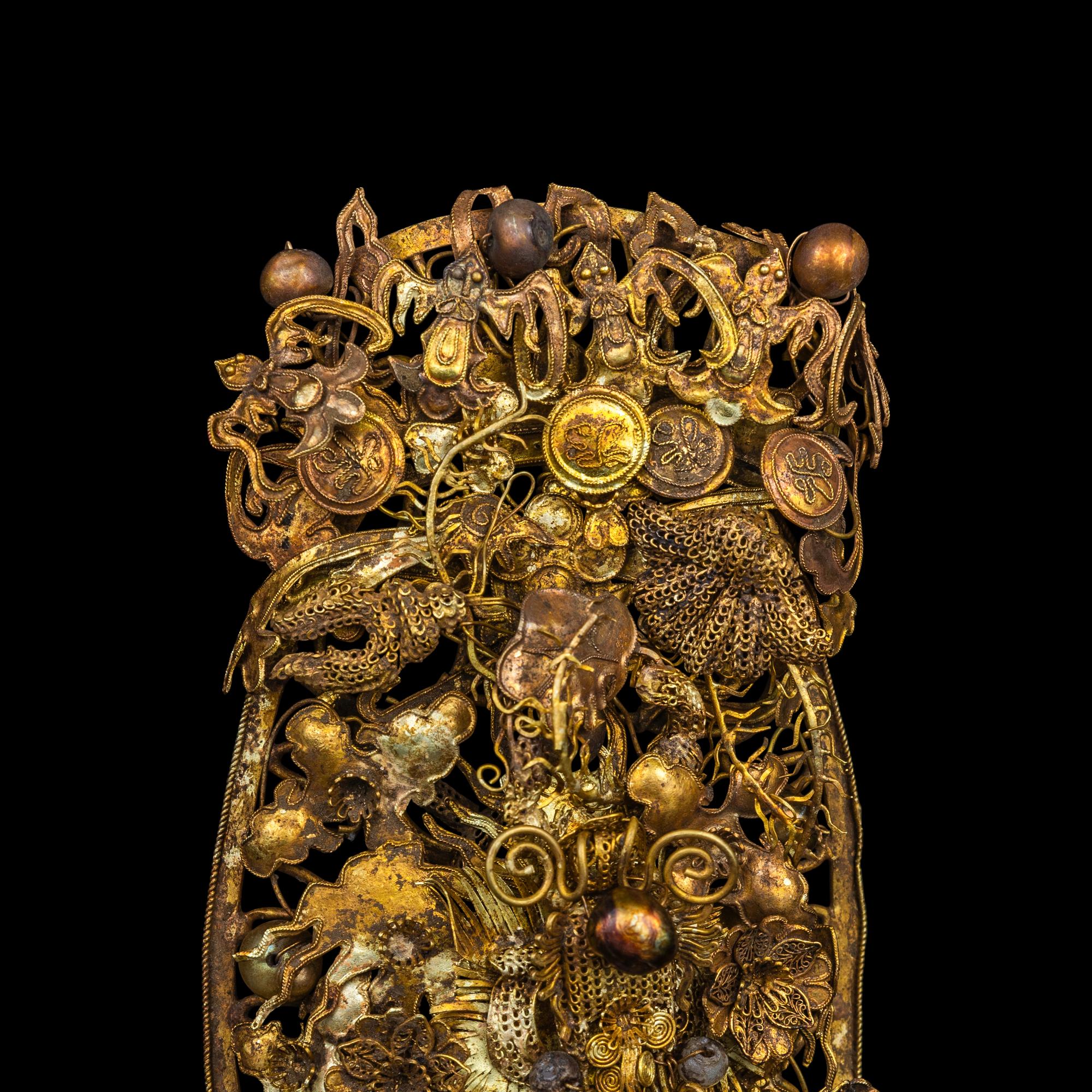 A Chinese Filigree Hair Ornament, Qing Dynasty 清 累絲鈿子