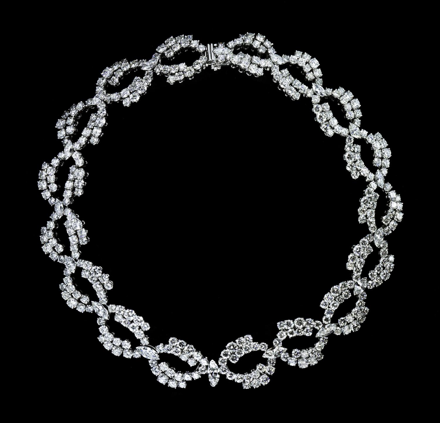 An Important Platinum and Diamond Necklace, 83.10 dwts.