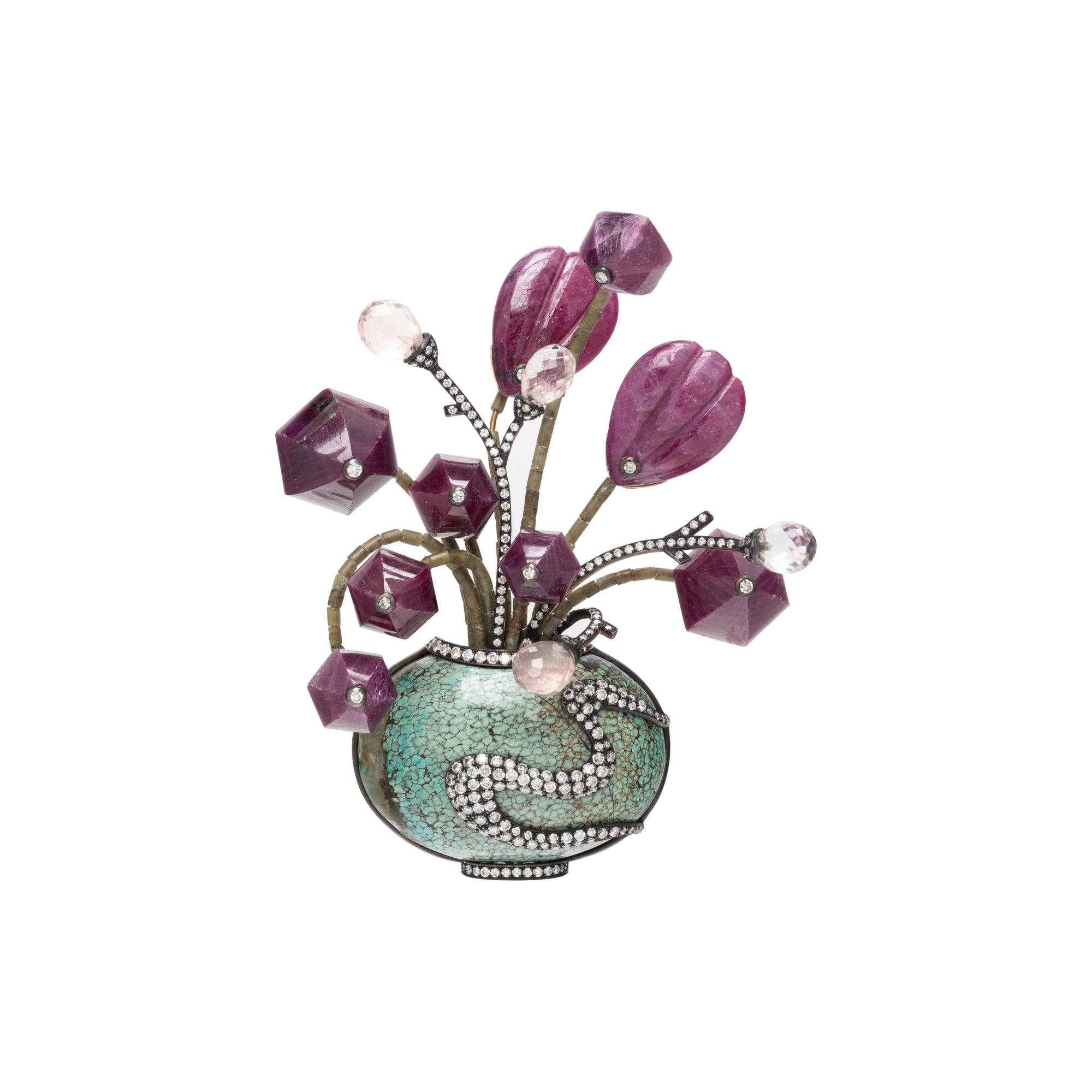 LUZ CAMINO, GOLD, RUBY AND TURQUOISE 'WINTER' BROOCH