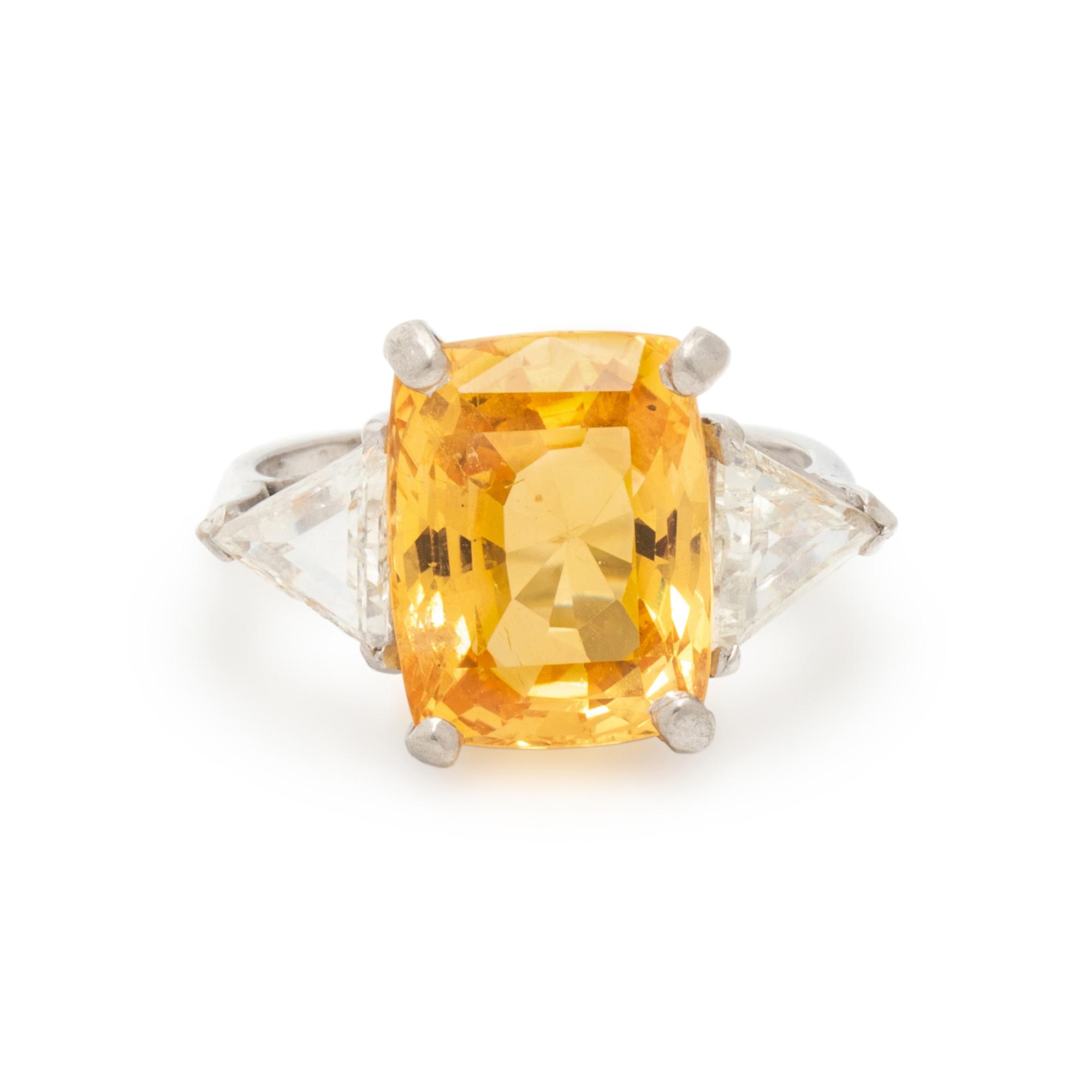 YELLOW SAPPHIRE AND DIAMOND RING