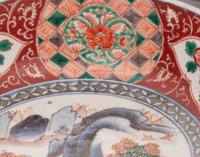 39 Japanese Imari and Kutani Porcelain Bowls, Plates, and Chargers
