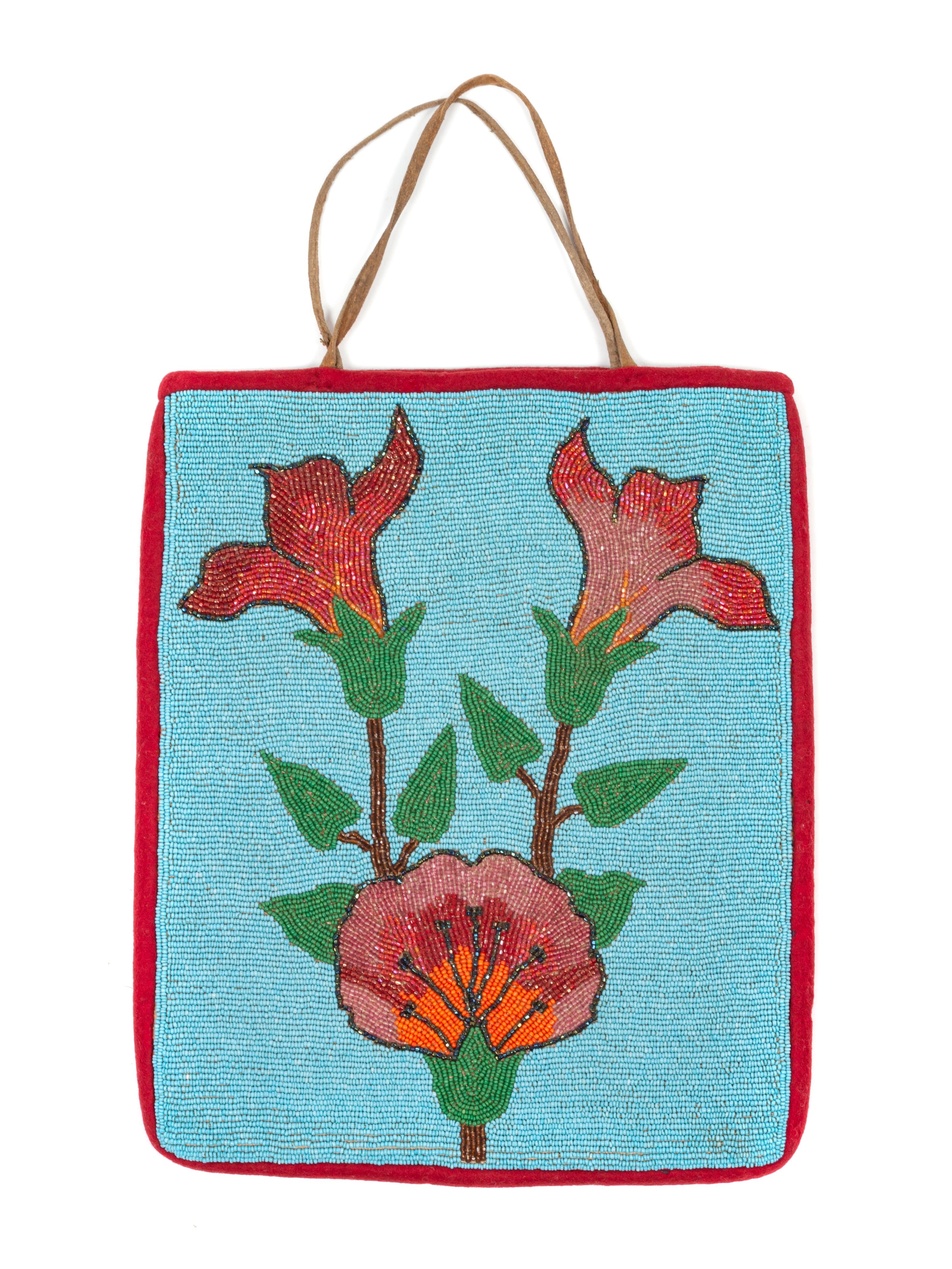 Plateau Beaded Flat Bag
