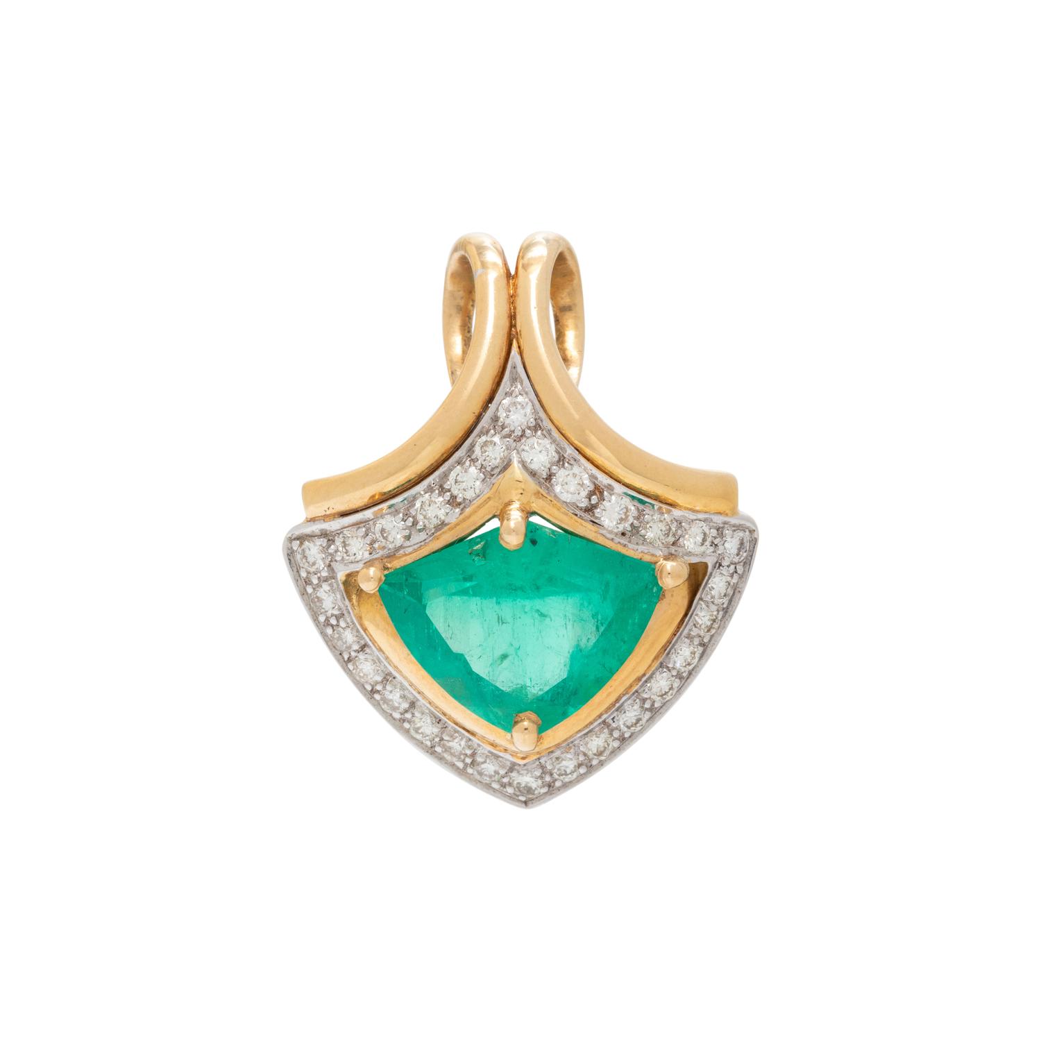 EMERALD AND DIAMOND PENDANT