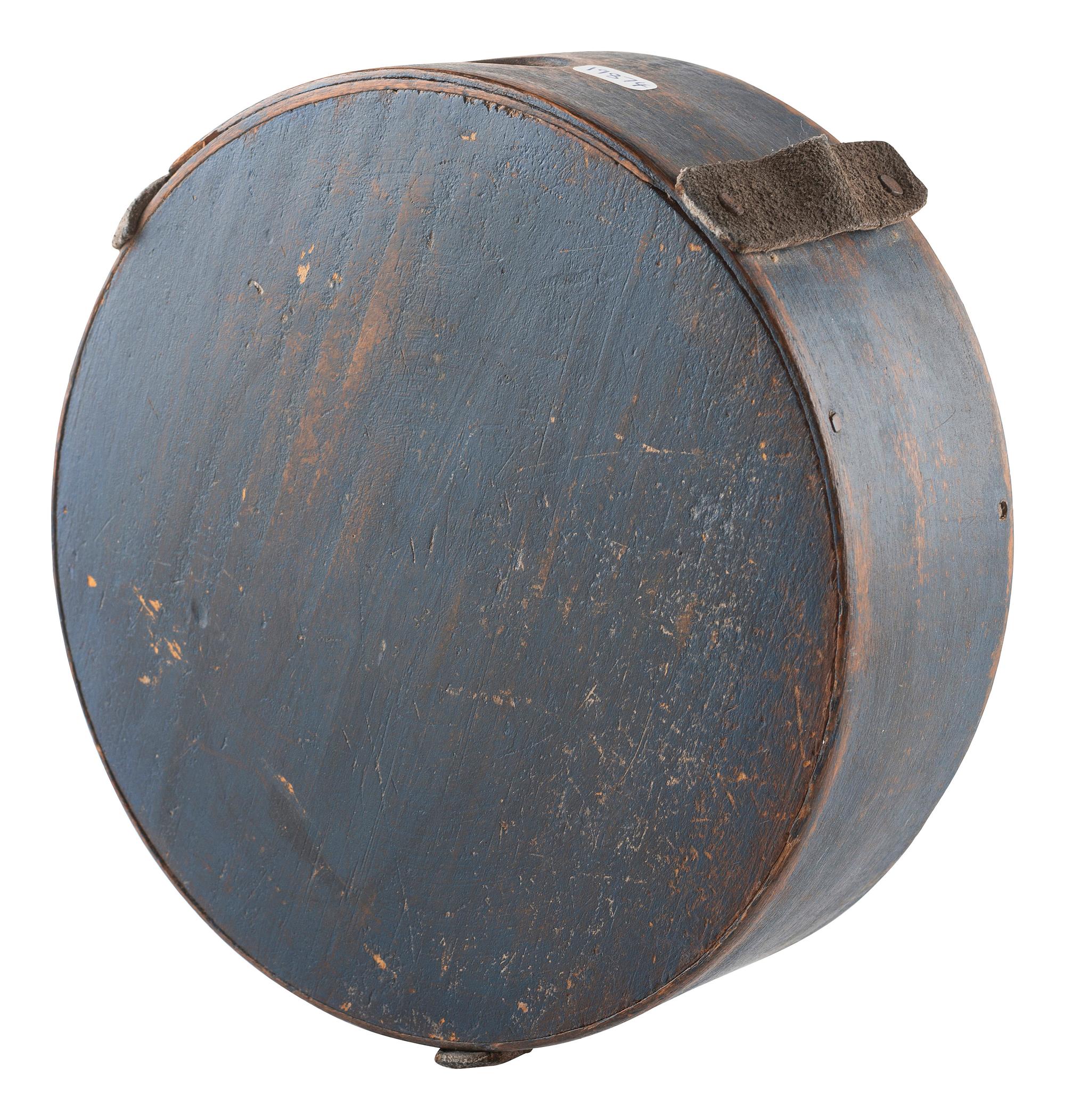 [MILITARIA]. A group of 2 painted cheesebox canteens, ca 1810-1830.