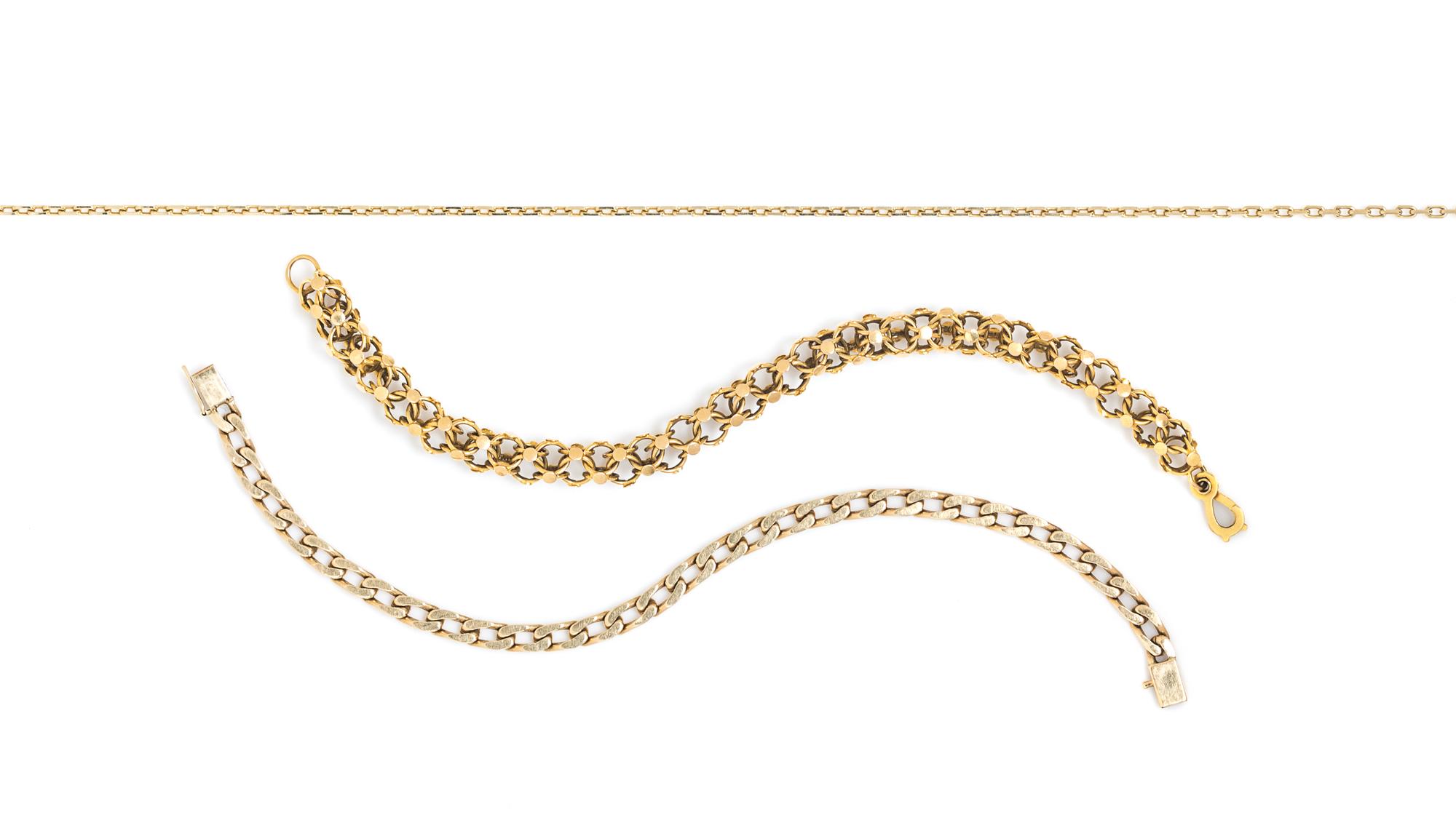 A Collection of Yellow Gold Chains, 25.90 dwts.