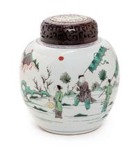 A Famille Verte Porcelain Ginger Jar Height 9 inches. — 19TH CENTURY