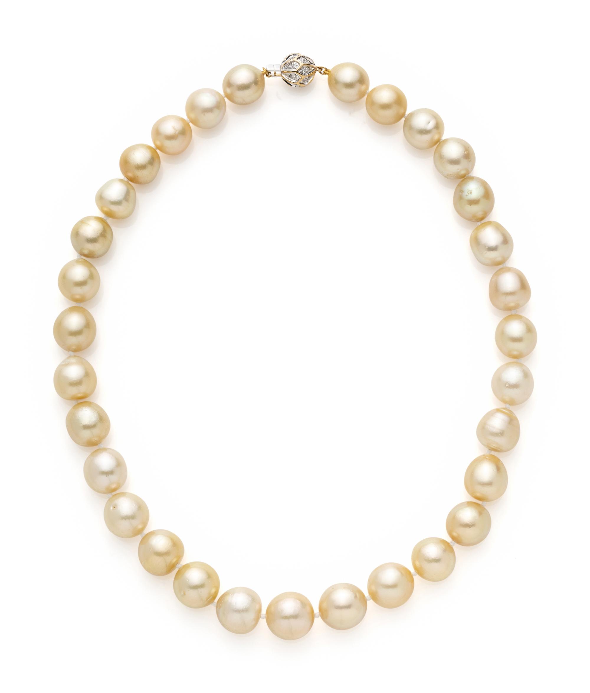 CULTURED GOLDEN SOUTH SEA PEARL NECKLACE