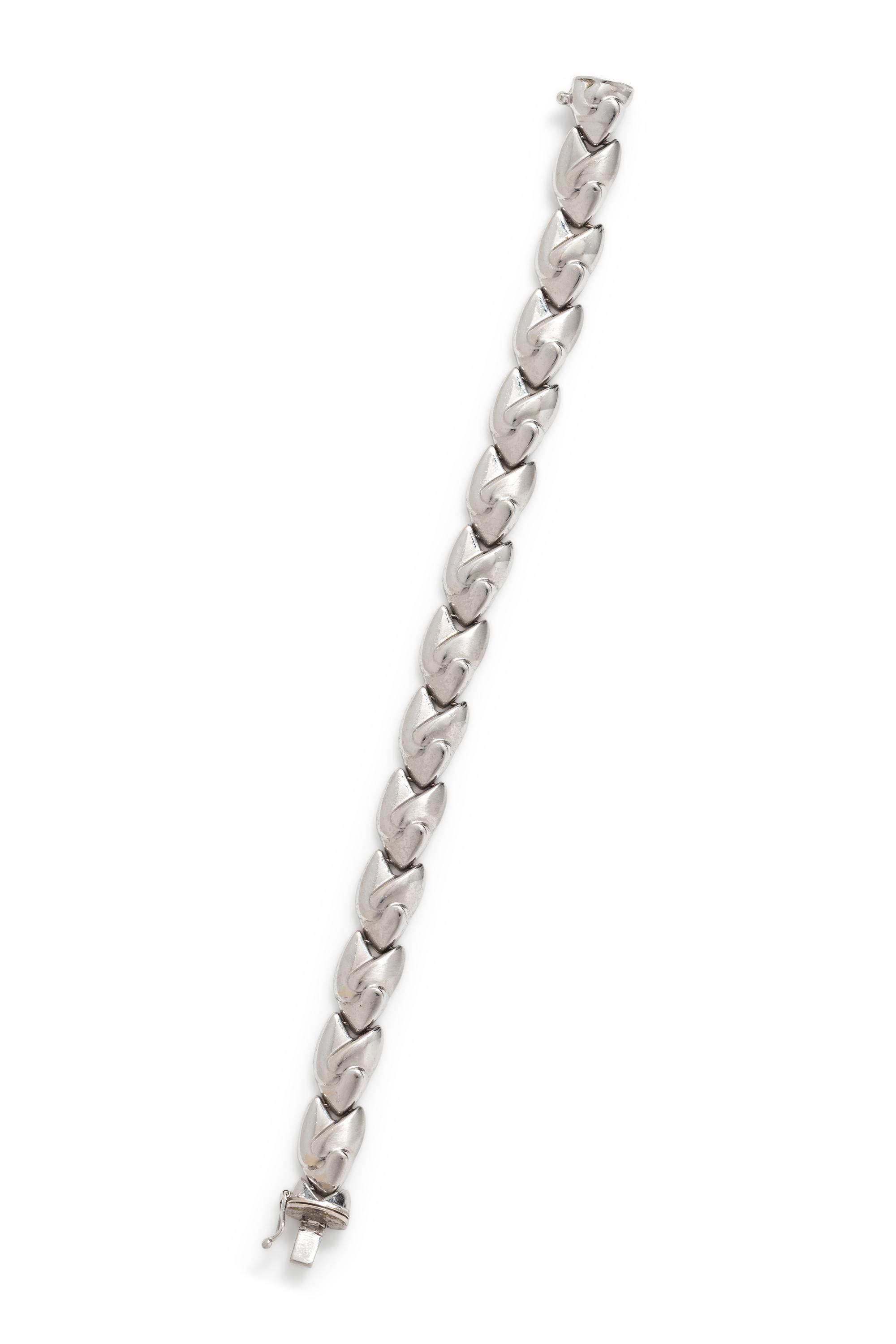 WHITE GOLD BRACELET