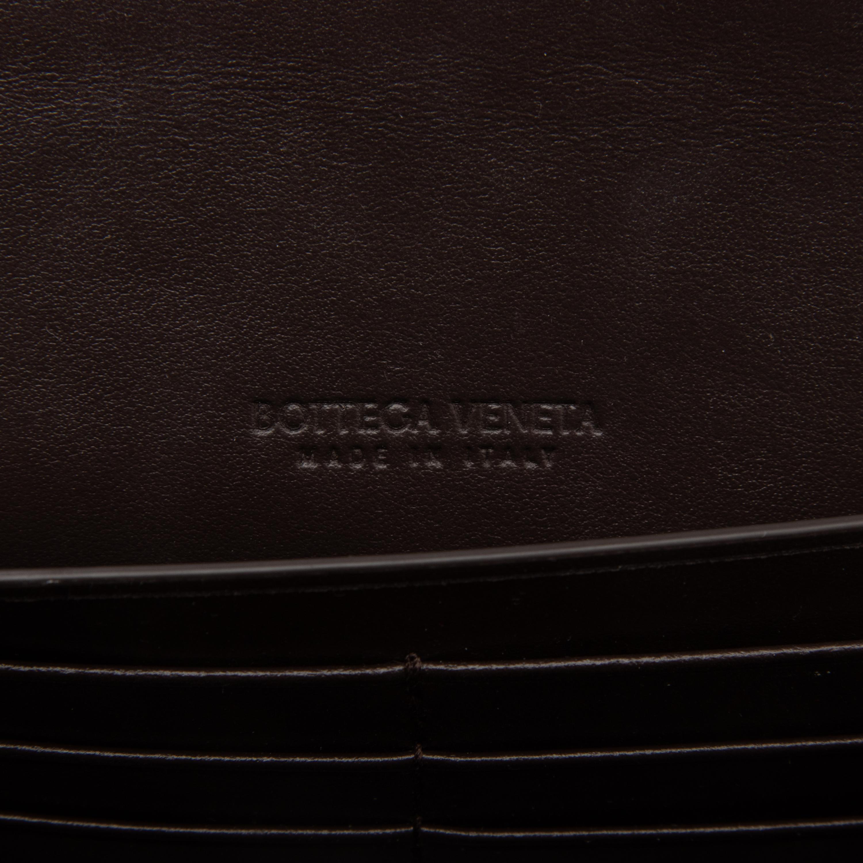 BOTTEGA VENETA, ANDIAMO INTRECCIATO LEATHER CLUTCH