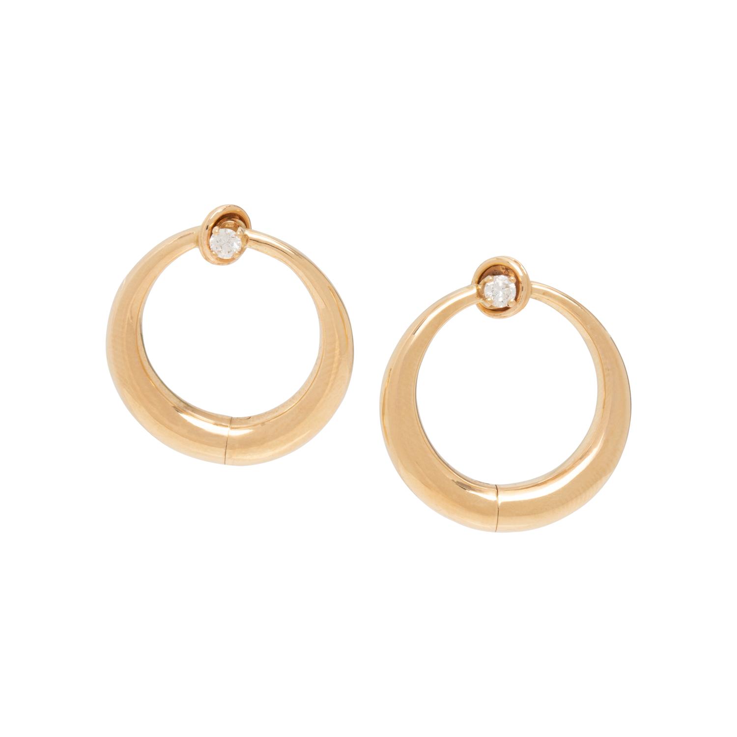 YELLOW GOLD AND DIAMOND EARCLIPS