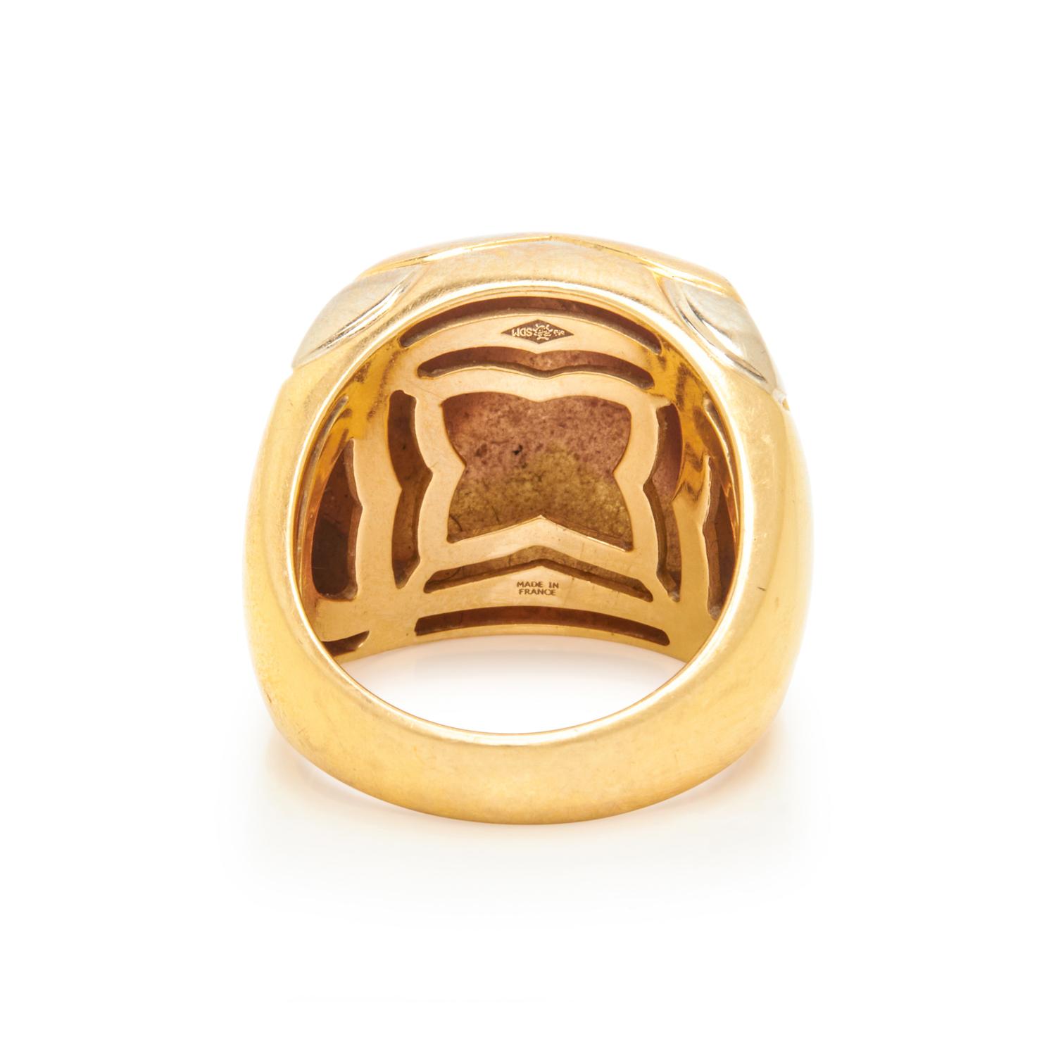 BULGARI, TRICOLOR GOLD 'PYRAMIDE' RING