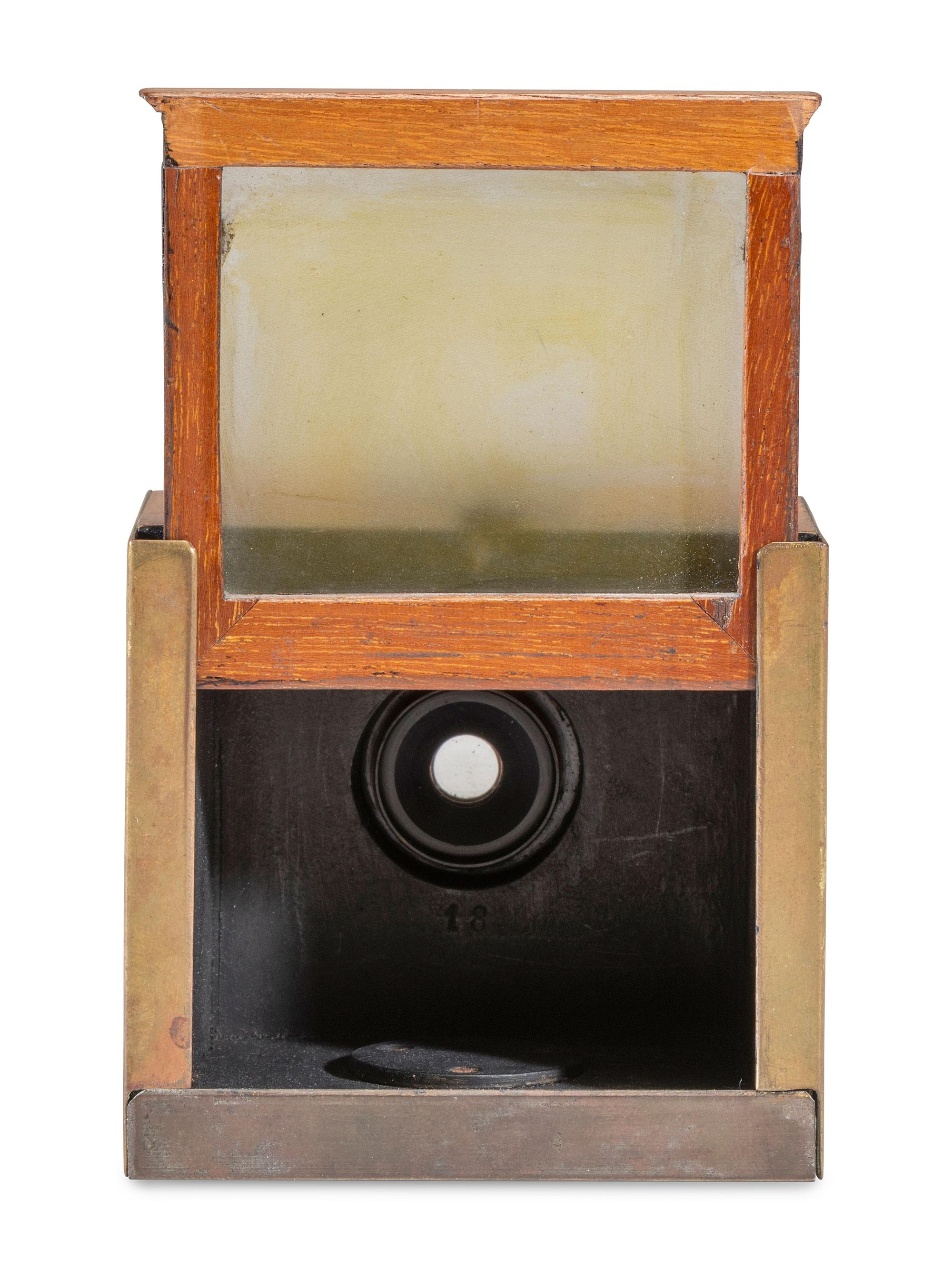 [EARLY PHOTOGRAPHY]. Miniature plate box camera, likely European.