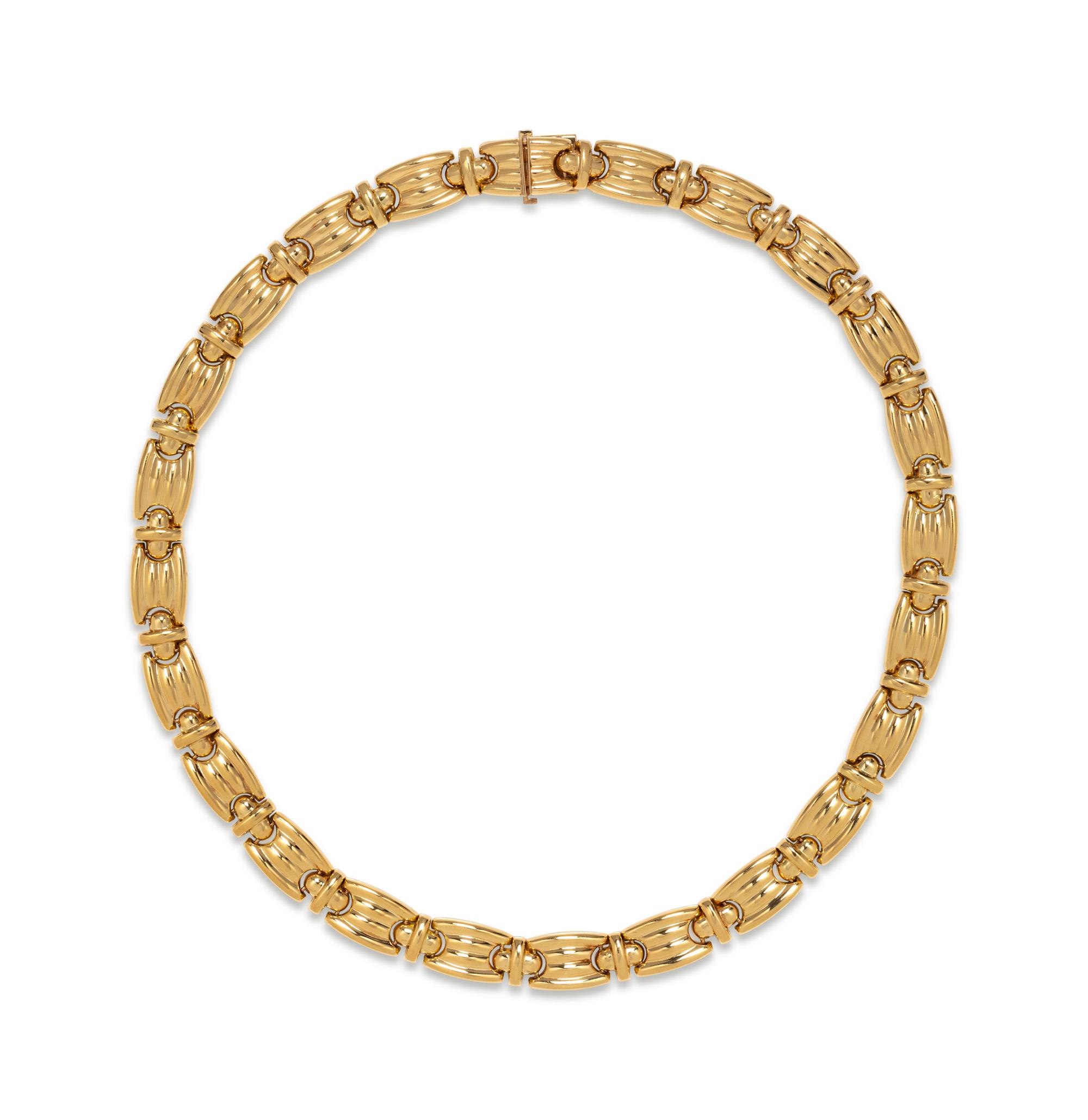 YELLOW GOLD NECKLACE