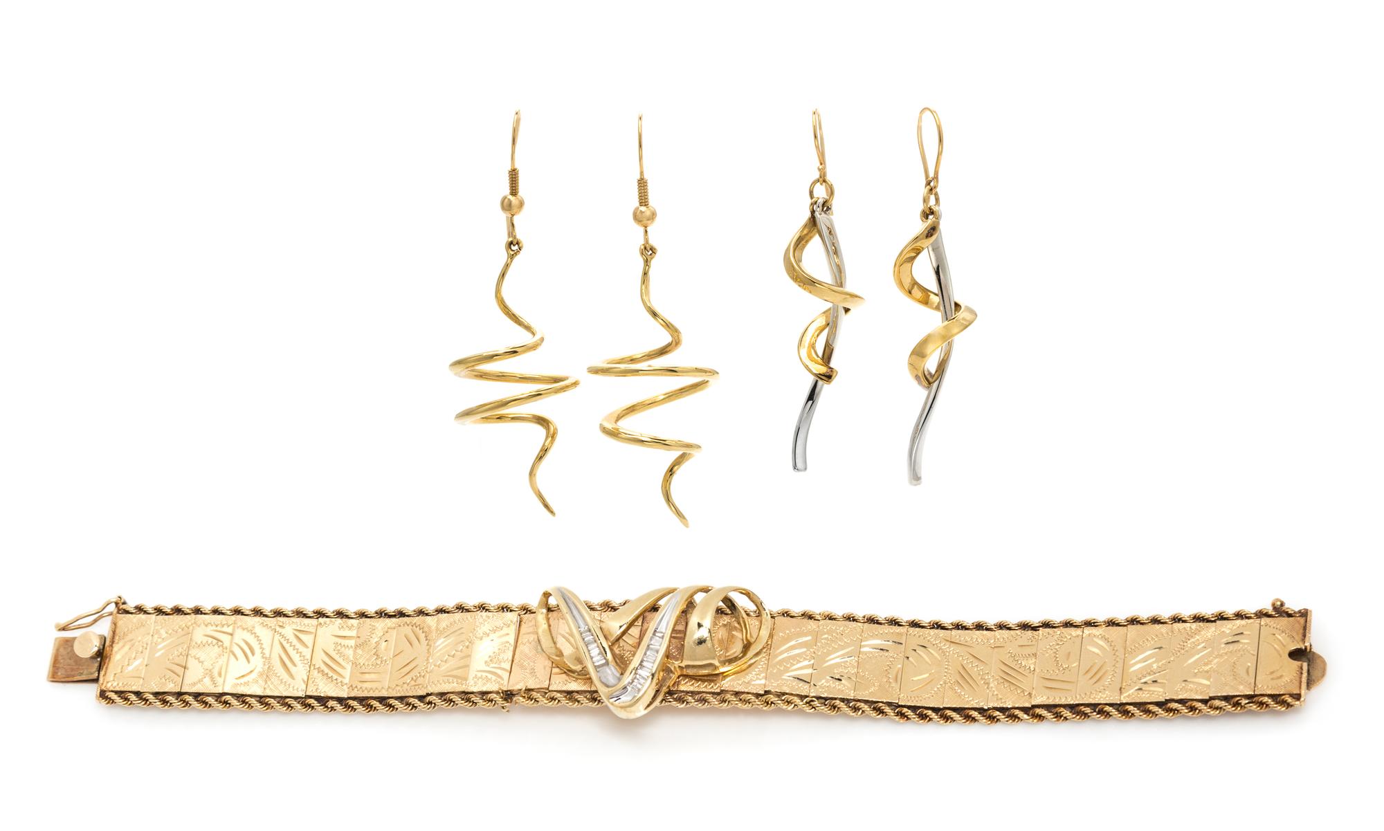 A Collection of Yellow Gold Jewelry, 27.80 dwts.