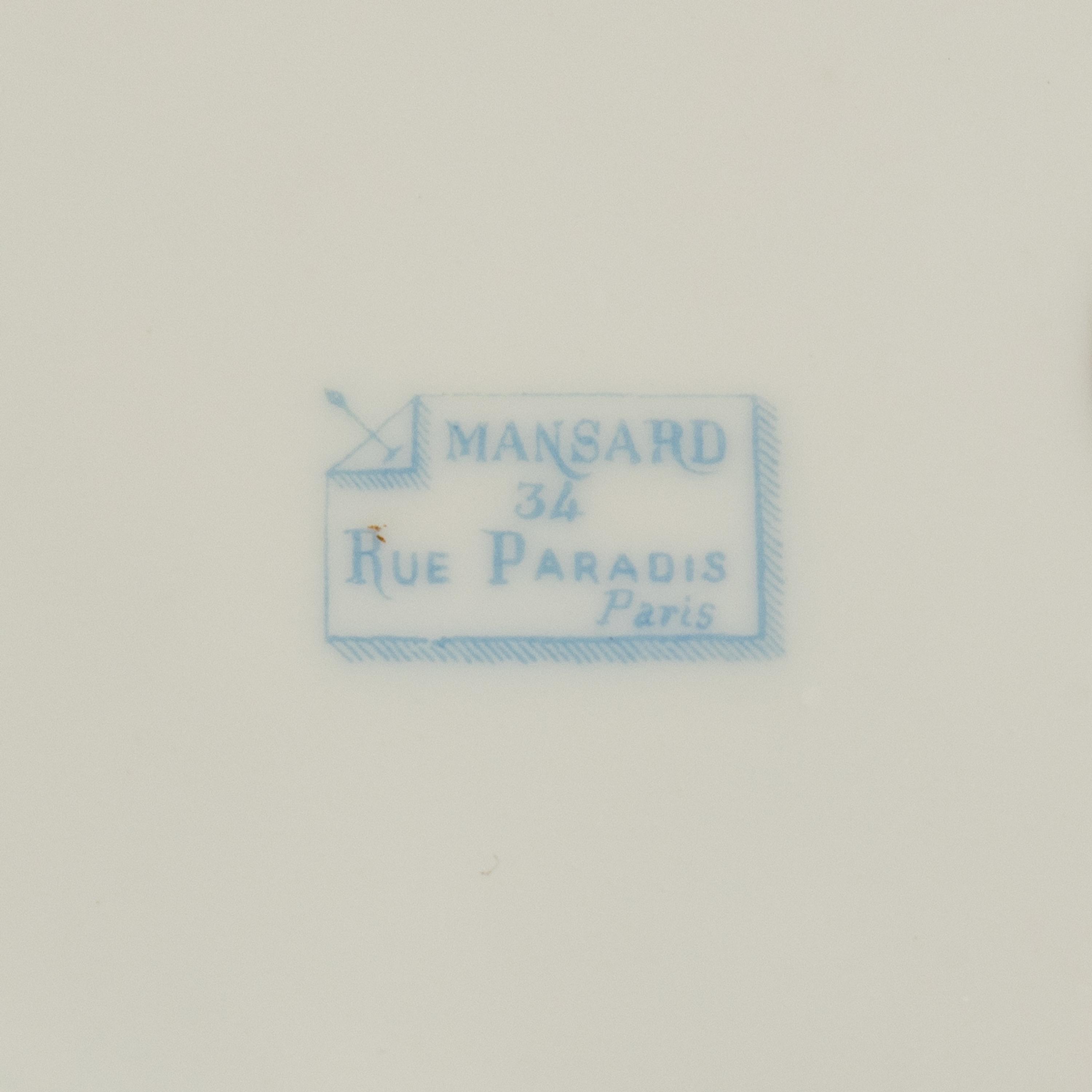 A Set of Fourteen Paris Porcelain Cabinet Plates