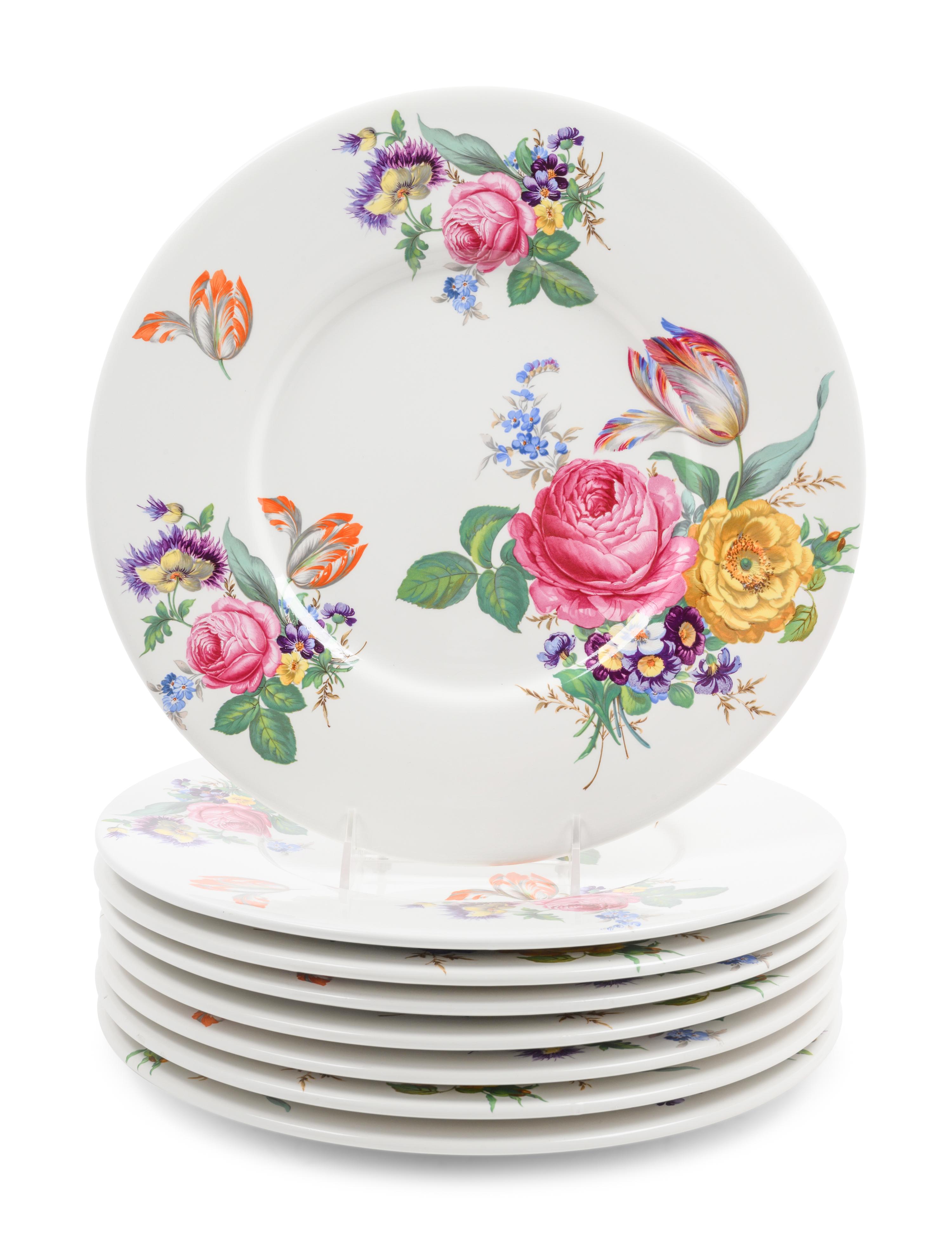 A Set of Eight Italian Porcelain Chargers