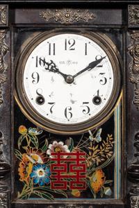 A Chinese 'Double Happiness' Gingerbread Clock, Deshunxing