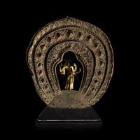 A Nepalese Gilt Bronze Standing Figure of Avalokiteshvara, 14th/15th Century 十四/十五世紀 尼泊爾銅鎏金菩薩立像