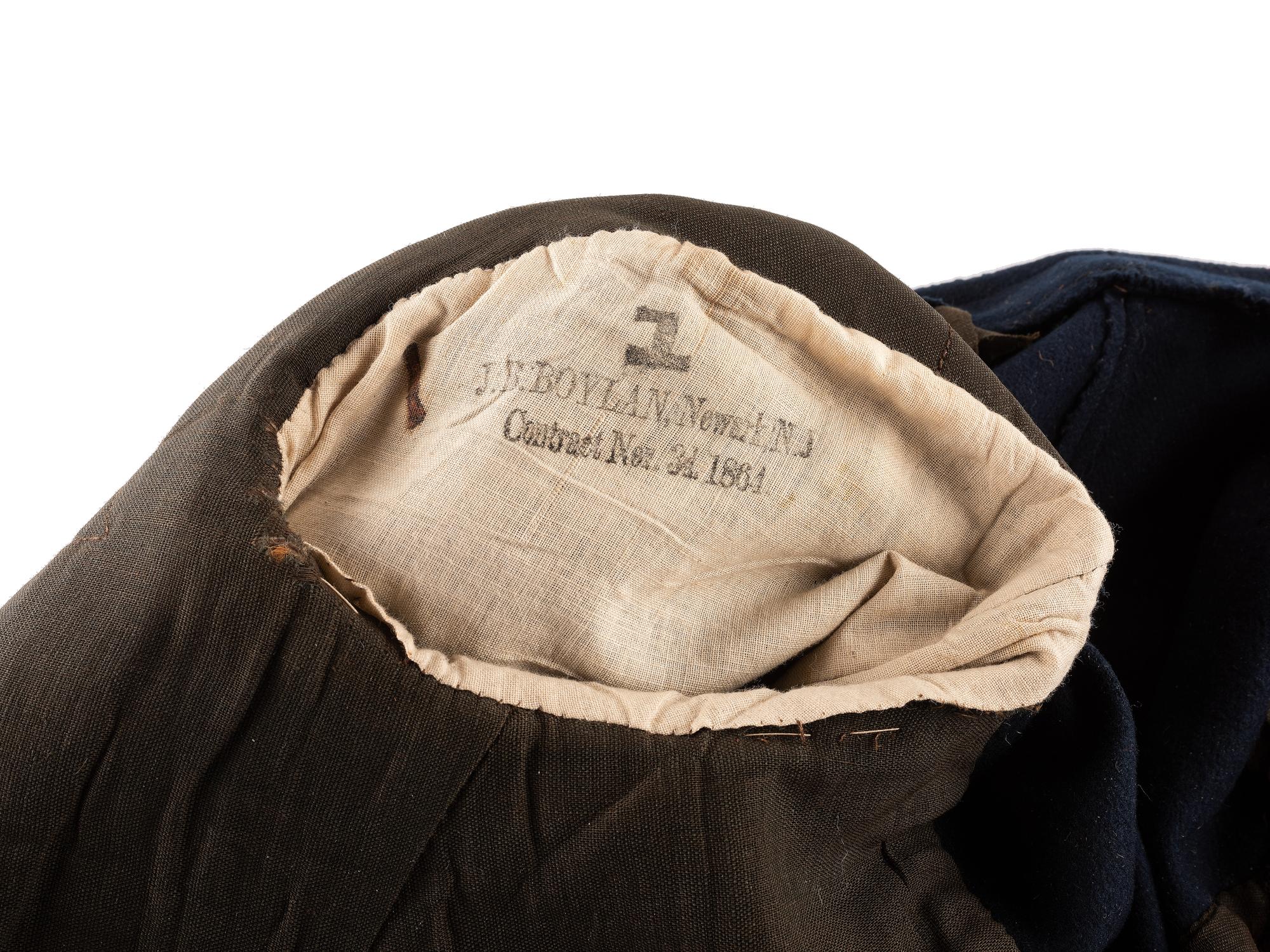 [CIVIL WAR]. 1858 Union Artillery enlisted frock coat.