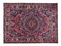 A Heriz Wool Rug — FIRST HALF 20TH CENTURY