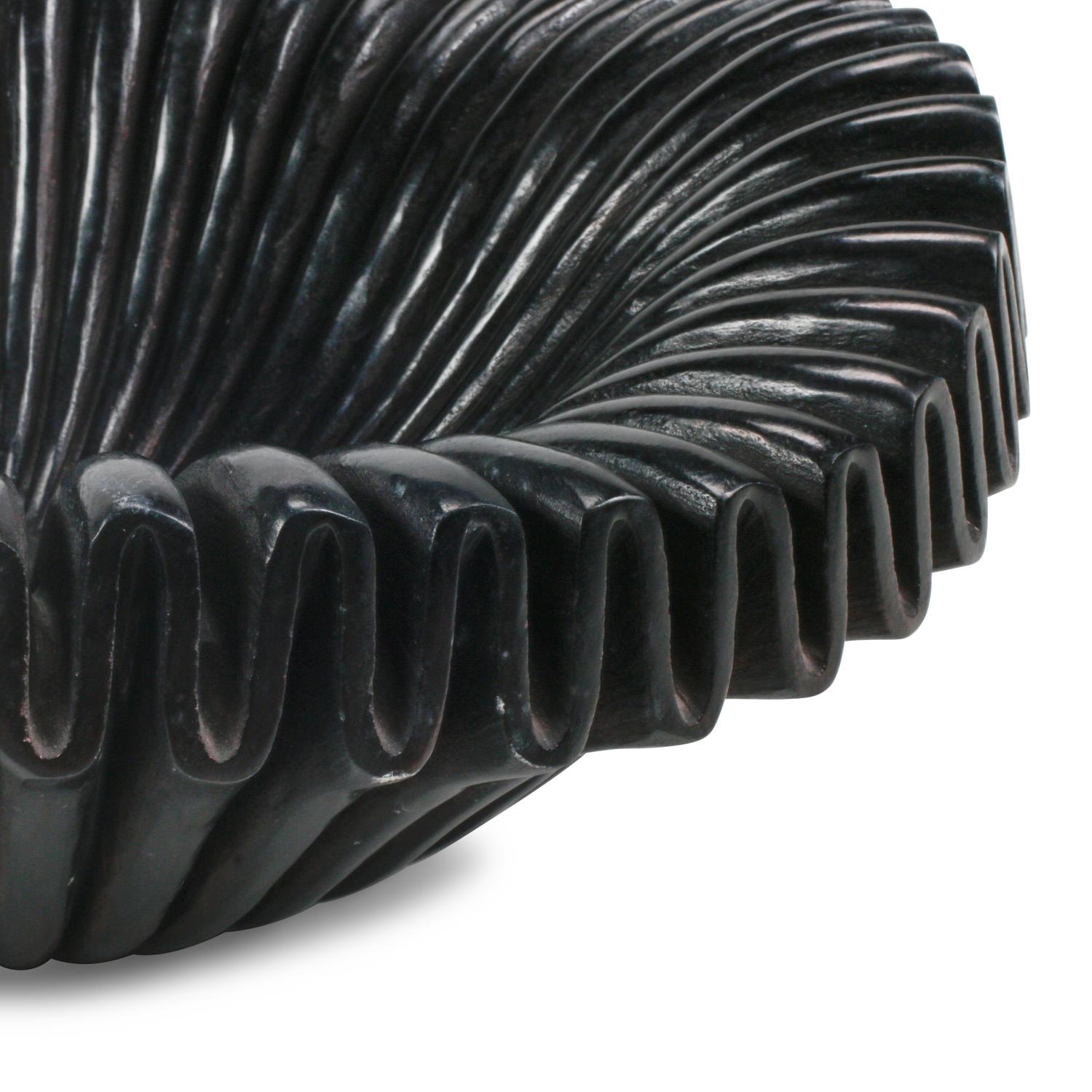 Art Moderne Style 20th Century — Pair of Bowls