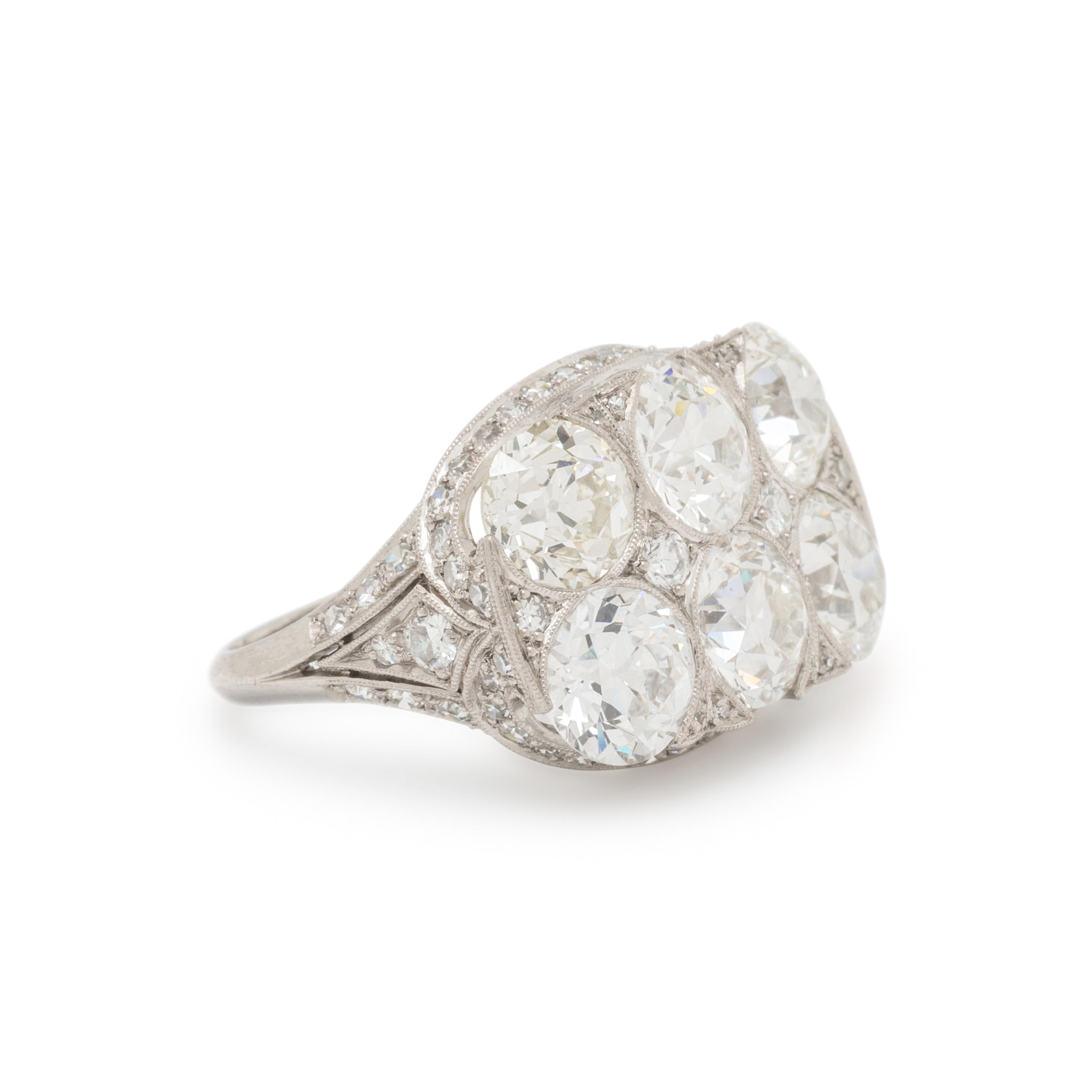 ANTIQUE, DIAMOND AND PLATINUM RING