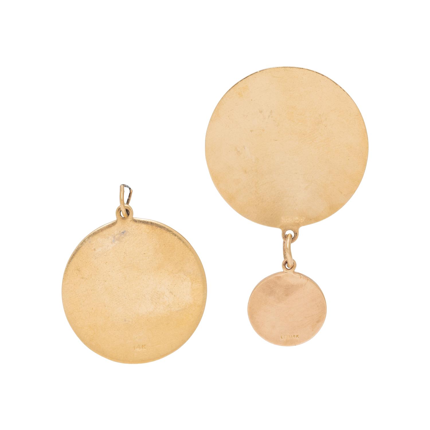 COLLECTION OF YELLOW GOLD CHARMS