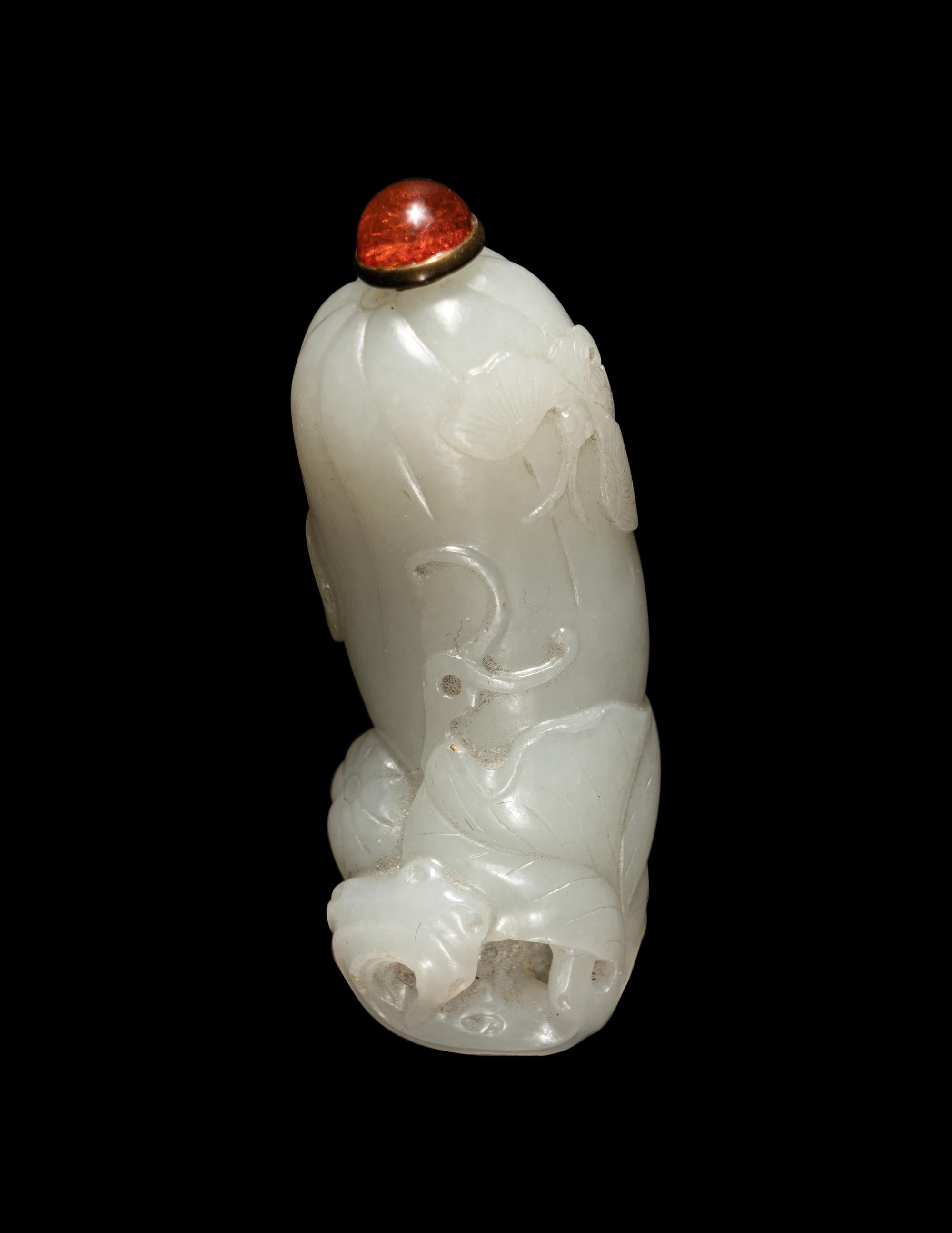 A White Jade 'Melon' Snuff Bottle