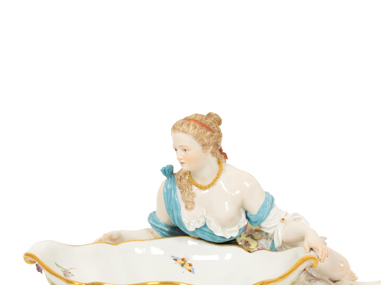A Pair of Meissen Porcelain Figural Sweetmeats